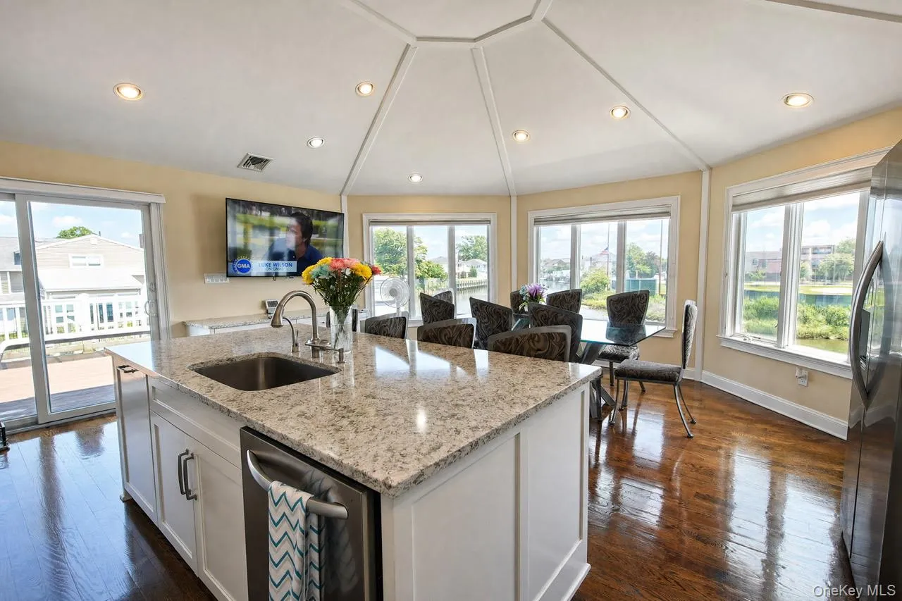 3467 Ocean Avenue, Hempstead, NY, 4 Bedrooms Bedrooms, 6 Rooms Rooms,3 BathroomsBathrooms,Residential,For Rent,Ocean,0,1029321 3467 Ocean Avenue, Hempstead, NY, 4 Bedrooms Bedrooms, 6 Rooms Rooms,3 BathroomsBathrooms,Residential,For Rent,Ocean,0,1029321