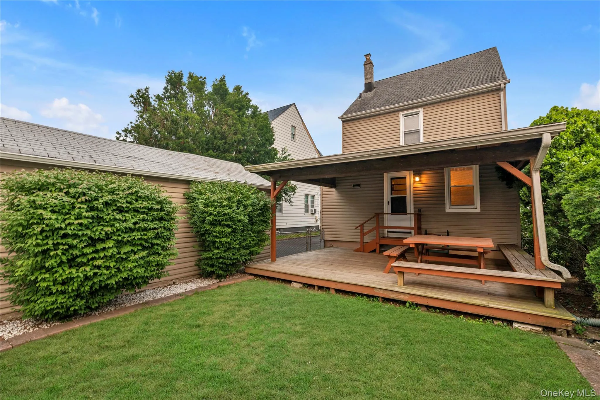 29 Jackson Road, Hempstead, NY, 3 Bedrooms Bedrooms, 7 Rooms Rooms,1 BathroomBathrooms,Residential,For Rent,Jackson,0,1029322 29 Jackson Road, Hempstead, NY, 3 Bedrooms Bedrooms, 7 Rooms Rooms,1 BathroomBathrooms,Residential,For Rent,Jackson,0,1029322