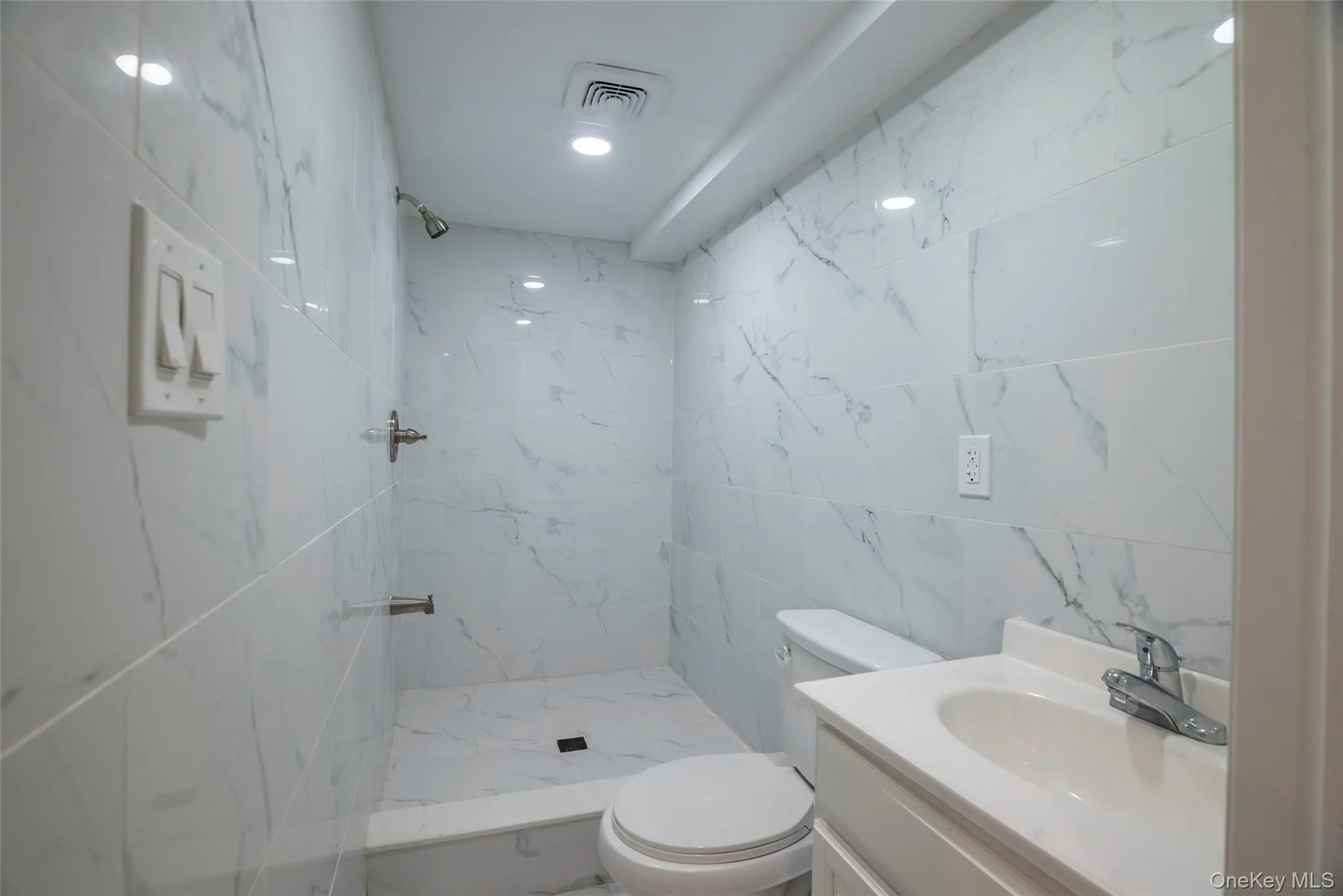 28 Brookdale Road, Glen Cove, NY, 5 Bedrooms Bedrooms, 10 Rooms Rooms,3 BathroomsBathrooms,Residential,For Rent,Brookdale,0,1029323 28 Brookdale Road, Glen Cove, NY, 5 Bedrooms Bedrooms, 10 Rooms Rooms,3 BathroomsBathrooms,Residential,For Rent,Brookdale,0,1029323