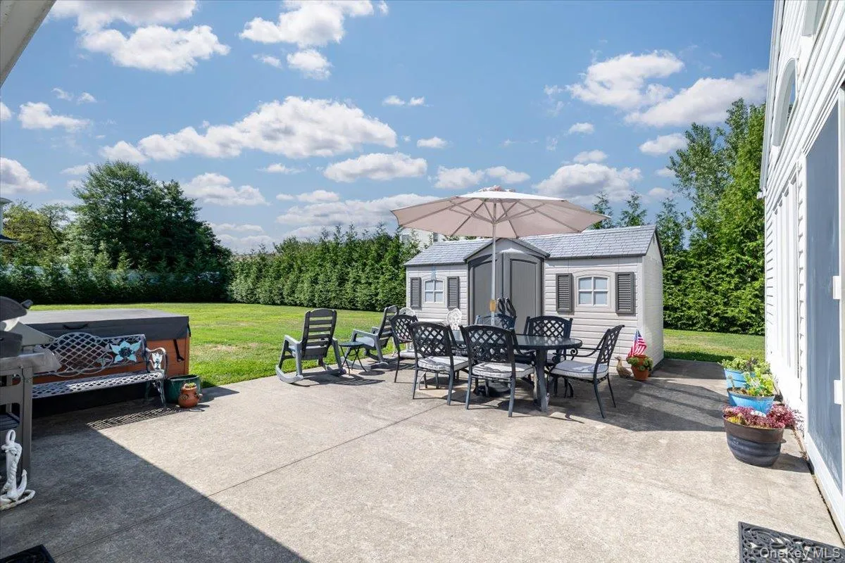34 Farmers Avenue, Babylon, NY, 3 Bedrooms Bedrooms, 6 Rooms Rooms,2 BathroomsBathrooms,Residential,For Rent,Farmers,0,1029325 34 Farmers Avenue, Babylon, NY, 3 Bedrooms Bedrooms, 6 Rooms Rooms,2 BathroomsBathrooms,Residential,For Rent,Farmers,0,1029325