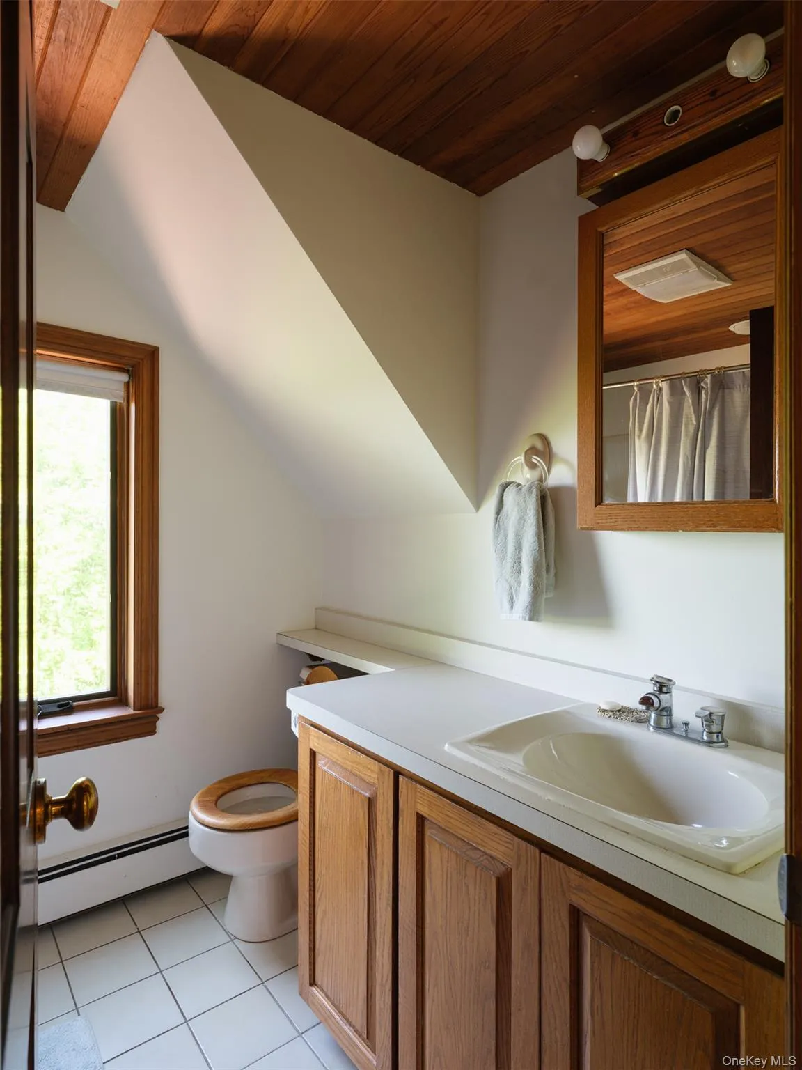 9 Breezy Ridge Road, Kinderhook, NY, 5 Bedrooms Bedrooms, 8 Rooms Rooms,3 BathroomsBathrooms,Residential,For Rent,Breezy Ridge,0,1029326 9 Breezy Ridge Road, Kinderhook, NY, 5 Bedrooms Bedrooms, 8 Rooms Rooms,3 BathroomsBathrooms,Residential,For Rent,Breezy Ridge,0,1029326