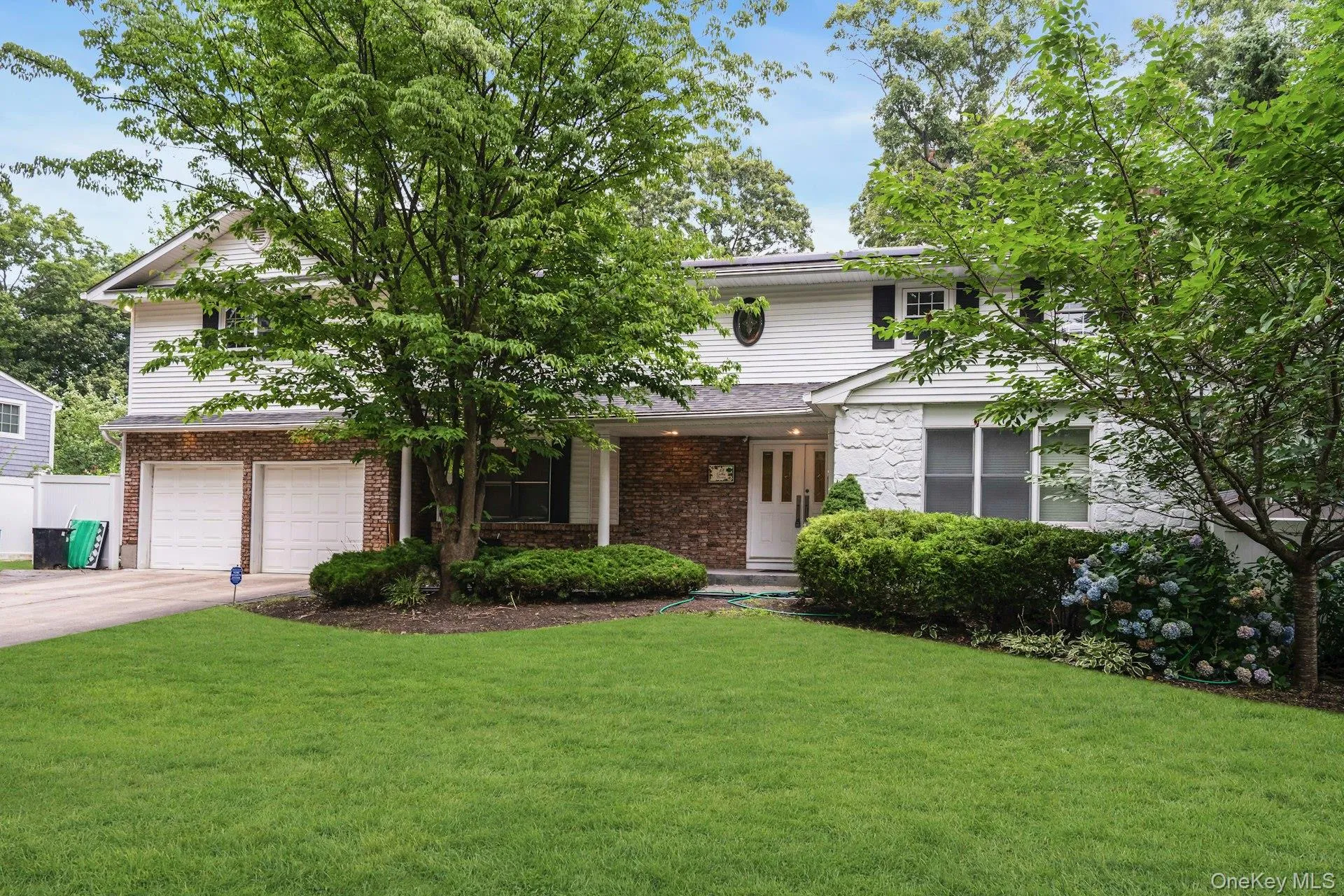 48 Colby Drive, Huntington, NY, 5 Bedrooms Bedrooms, 16 Rooms Rooms,3 BathroomsBathrooms,Residential,For Rent,Colby,0,1029331 48 Colby Drive, Huntington, NY, 5 Bedrooms Bedrooms, 16 Rooms Rooms,3 BathroomsBathrooms,Residential,For Rent,Colby,0,1029331
