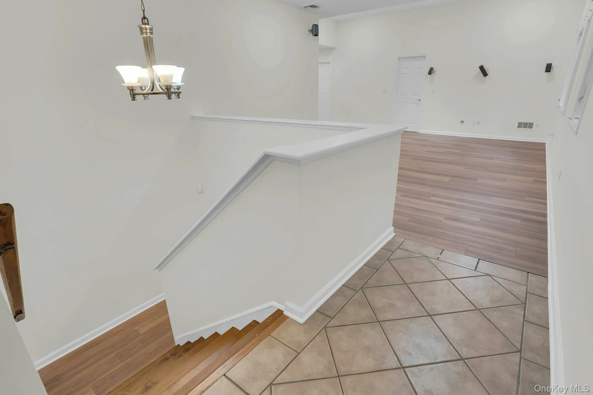 48 Colby Drive, Huntington, NY, 5 Bedrooms Bedrooms, 16 Rooms Rooms,3 BathroomsBathrooms,Residential,For Rent,Colby,0,1029331 48 Colby Drive, Huntington, NY, 5 Bedrooms Bedrooms, 16 Rooms Rooms,3 BathroomsBathrooms,Residential,For Rent,Colby,0,1029331