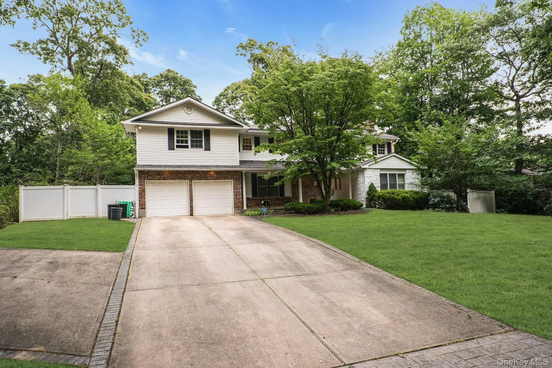 48 Colby Drive, Huntington, NY, 5 Bedrooms Bedrooms, 16 Rooms Rooms,3 BathroomsBathrooms,Residential,For Rent,Colby,0,1029331 48 Colby Drive, Huntington, NY, 5 Bedrooms Bedrooms, 16 Rooms Rooms,3 BathroomsBathrooms,Residential,For Rent,Colby,0,1029331
