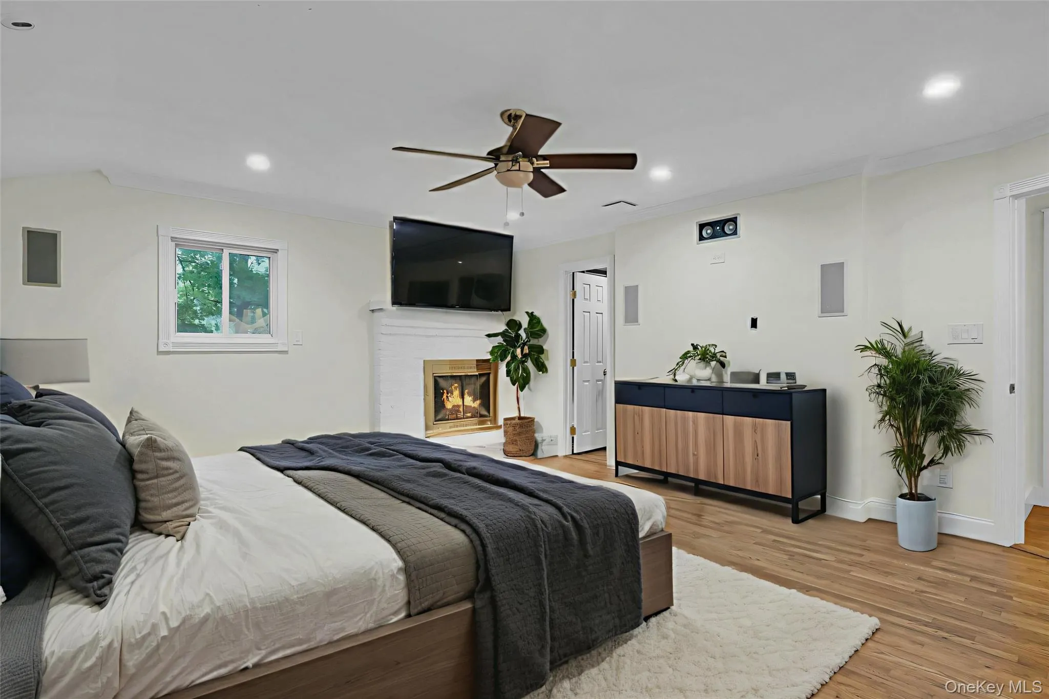 48 Colby Drive, Huntington, NY, 5 Bedrooms Bedrooms, 16 Rooms Rooms,3 BathroomsBathrooms,Residential,For Rent,Colby,0,1029331 48 Colby Drive, Huntington, NY, 5 Bedrooms Bedrooms, 16 Rooms Rooms,3 BathroomsBathrooms,Residential,For Rent,Colby,0,1029331