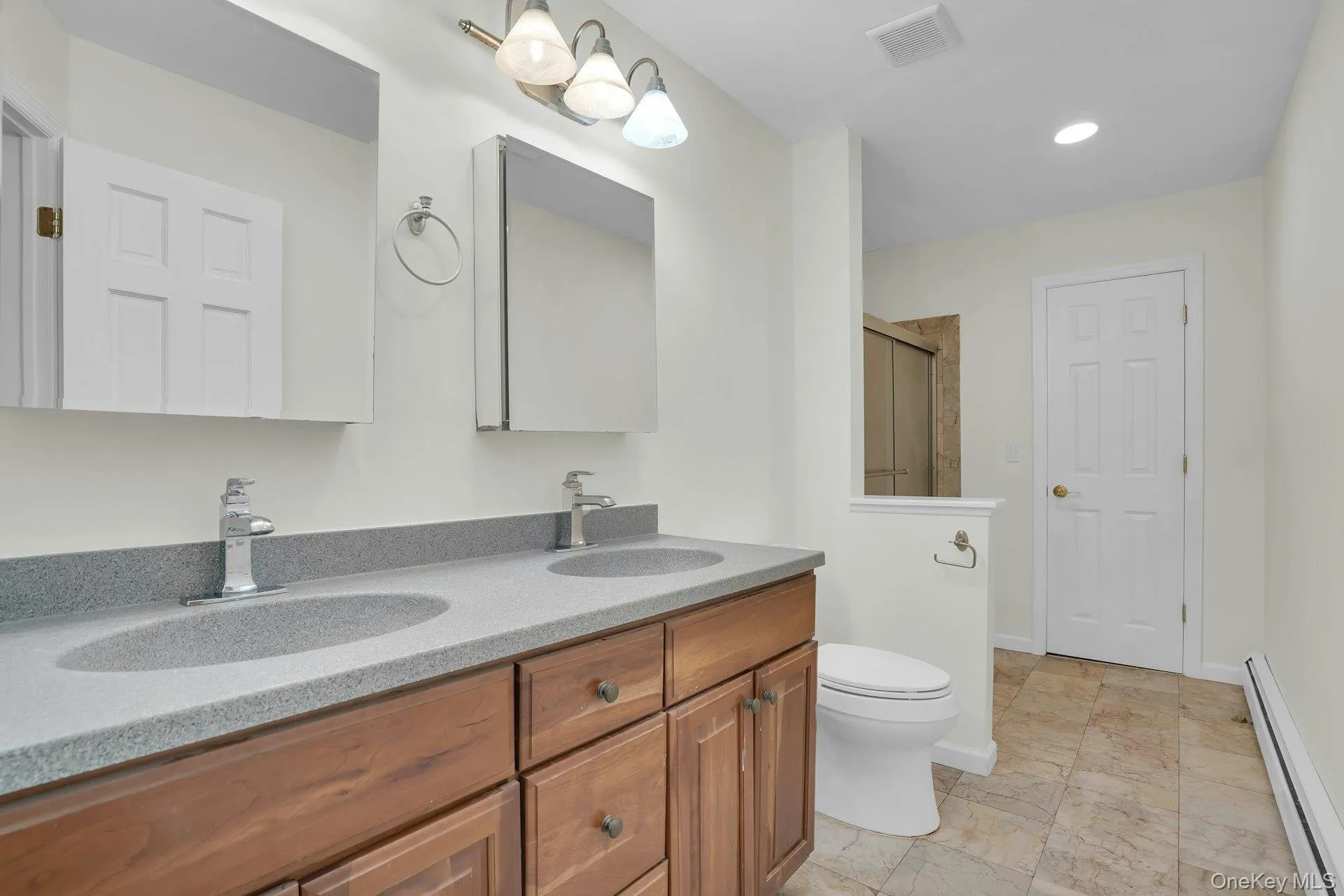 48 Colby Drive, Huntington, NY, 5 Bedrooms Bedrooms, 16 Rooms Rooms,3 BathroomsBathrooms,Residential,For Rent,Colby,0,1029331 48 Colby Drive, Huntington, NY, 5 Bedrooms Bedrooms, 16 Rooms Rooms,3 BathroomsBathrooms,Residential,For Rent,Colby,0,1029331