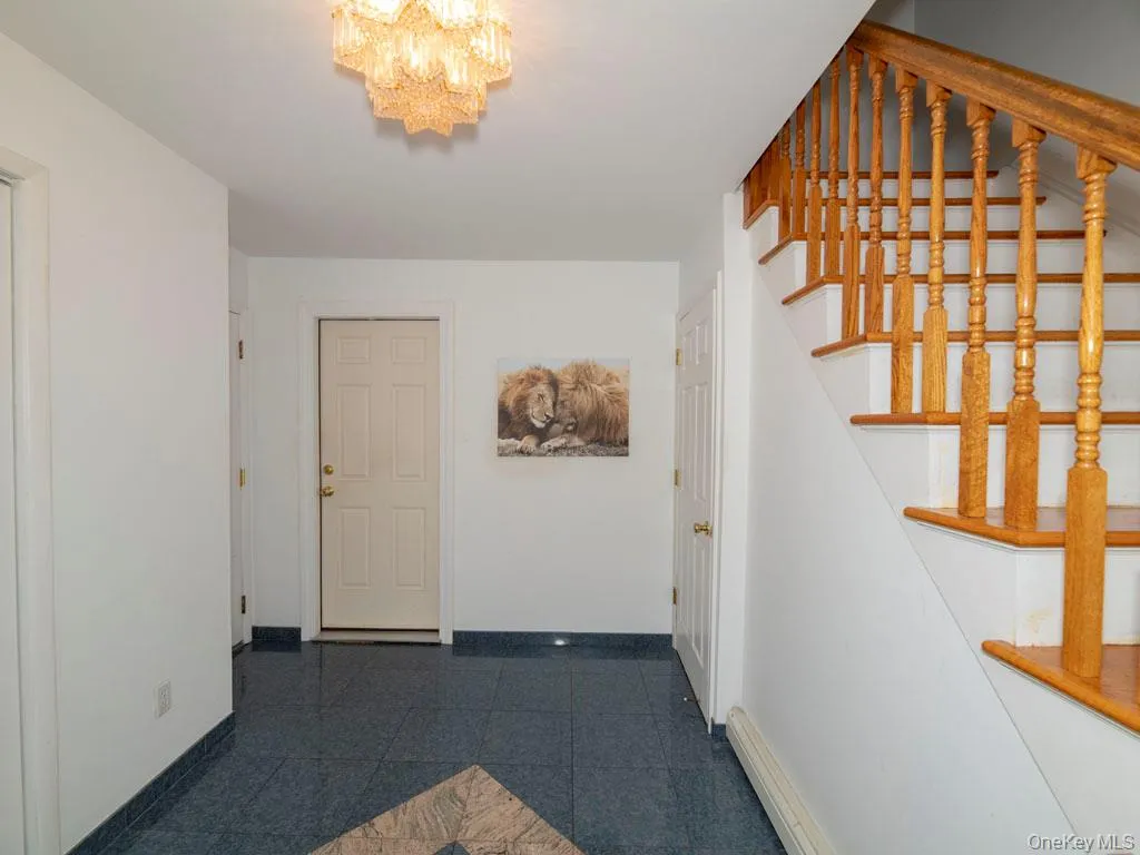 269 Marcus Avenue, North Hempstead, NY, 5 Bedrooms Bedrooms, 10 Rooms Rooms,3 BathroomsBathrooms,Residential,For Rent,Marcus,0,1029341 269 Marcus Avenue, North Hempstead, NY, 5 Bedrooms Bedrooms, 10 Rooms Rooms,3 BathroomsBathrooms,Residential,For Rent,Marcus,0,1029341