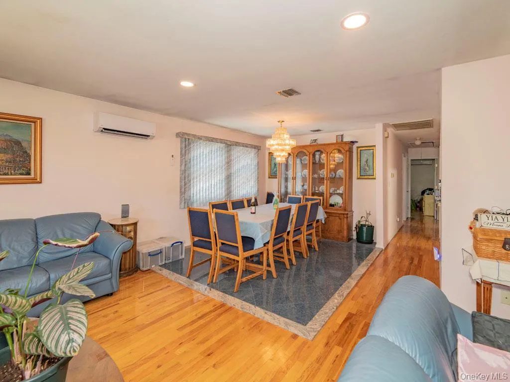 269 Marcus Avenue, North Hempstead, NY, 5 Bedrooms Bedrooms, 10 Rooms Rooms,3 BathroomsBathrooms,Residential,For Rent,Marcus,0,1029341 269 Marcus Avenue, North Hempstead, NY, 5 Bedrooms Bedrooms, 10 Rooms Rooms,3 BathroomsBathrooms,Residential,For Rent,Marcus,0,1029341