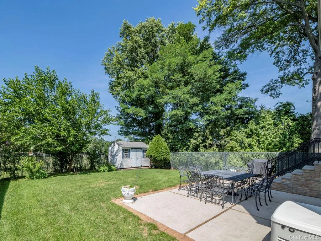 269 Marcus Avenue, North Hempstead, NY, 5 Bedrooms Bedrooms, 10 Rooms Rooms,3 BathroomsBathrooms,Residential,For Rent,Marcus,0,1029341 269 Marcus Avenue, North Hempstead, NY, 5 Bedrooms Bedrooms, 10 Rooms Rooms,3 BathroomsBathrooms,Residential,For Rent,Marcus,0,1029341