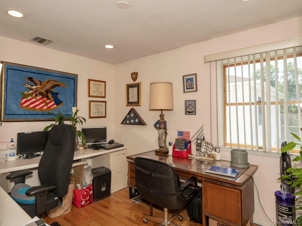 269 Marcus Avenue, North Hempstead, NY, 5 Bedrooms Bedrooms, 10 Rooms Rooms,3 BathroomsBathrooms,Residential,For Rent,Marcus,0,1029341 269 Marcus Avenue, North Hempstead, NY, 5 Bedrooms Bedrooms, 10 Rooms Rooms,3 BathroomsBathrooms,Residential,For Rent,Marcus,0,1029341