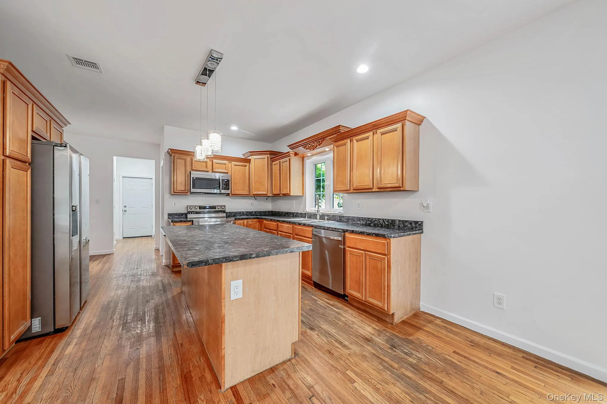 642 County Route 12, Wawayanda, NY, 4 Bedrooms Bedrooms, 12 Rooms Rooms,3 BathroomsBathrooms,Residential,For Rent,County Route 12,0,1029345 642 County Route 12, Wawayanda, NY, 4 Bedrooms Bedrooms, 12 Rooms Rooms,3 BathroomsBathrooms,Residential,For Rent,County Route 12,0,1029345