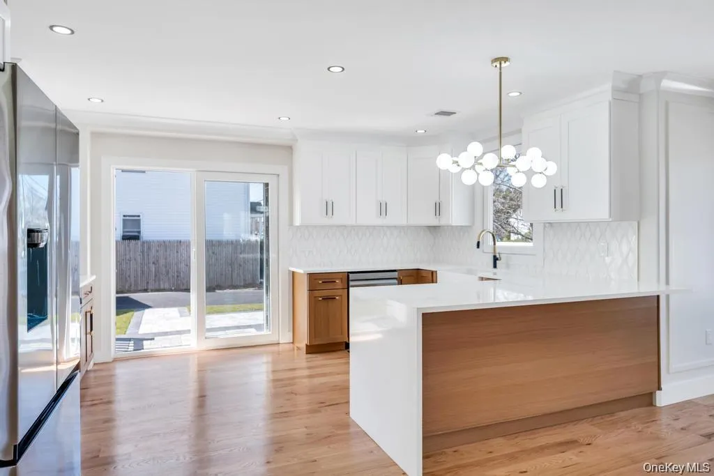28 Elm Street, Oyster Bay, NY, 5 Bedrooms Bedrooms, 10 Rooms Rooms,4 BathroomsBathrooms,Residential,For Rent,Elm,0,1029349 28 Elm Street, Oyster Bay, NY, 5 Bedrooms Bedrooms, 10 Rooms Rooms,4 BathroomsBathrooms,Residential,For Rent,Elm,0,1029349