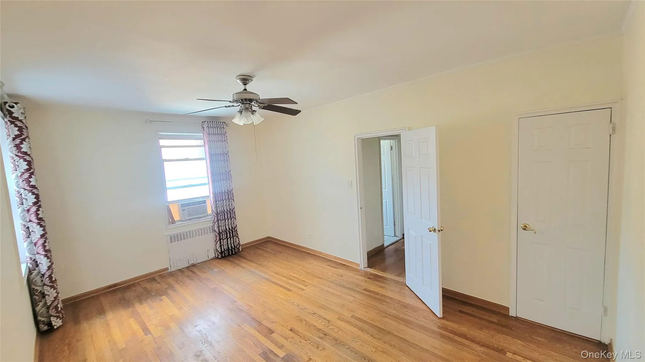 63-60 102nd Street, New York, NY, 2 Bedrooms Bedrooms, 4 Rooms Rooms,1 BathroomBathrooms,Residential Lease,For Rent,102nd,0,1029352 63-60 102nd Street, New York, NY, 2 Bedrooms Bedrooms, 4 Rooms Rooms,1 BathroomBathrooms,Residential Lease,For Rent,102nd,0,1029352