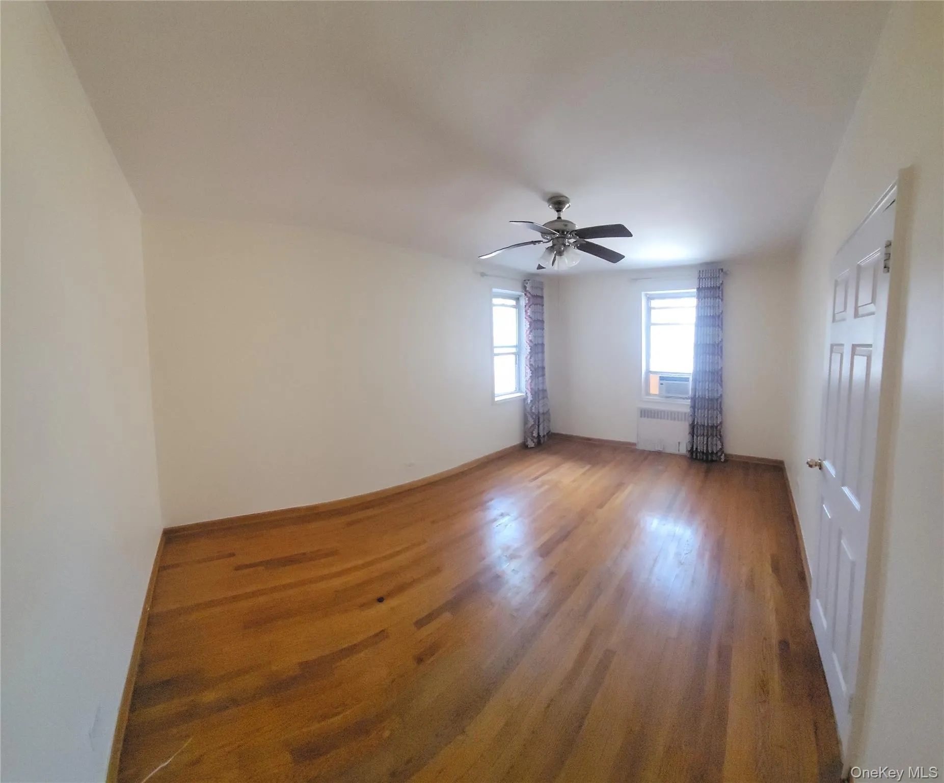 63-60 102nd Street, New York, NY, 2 Bedrooms Bedrooms, 4 Rooms Rooms,1 BathroomBathrooms,Residential Lease,For Rent,102nd,0,1029352 63-60 102nd Street, New York, NY, 2 Bedrooms Bedrooms, 4 Rooms Rooms,1 BathroomBathrooms,Residential Lease,For Rent,102nd,0,1029352