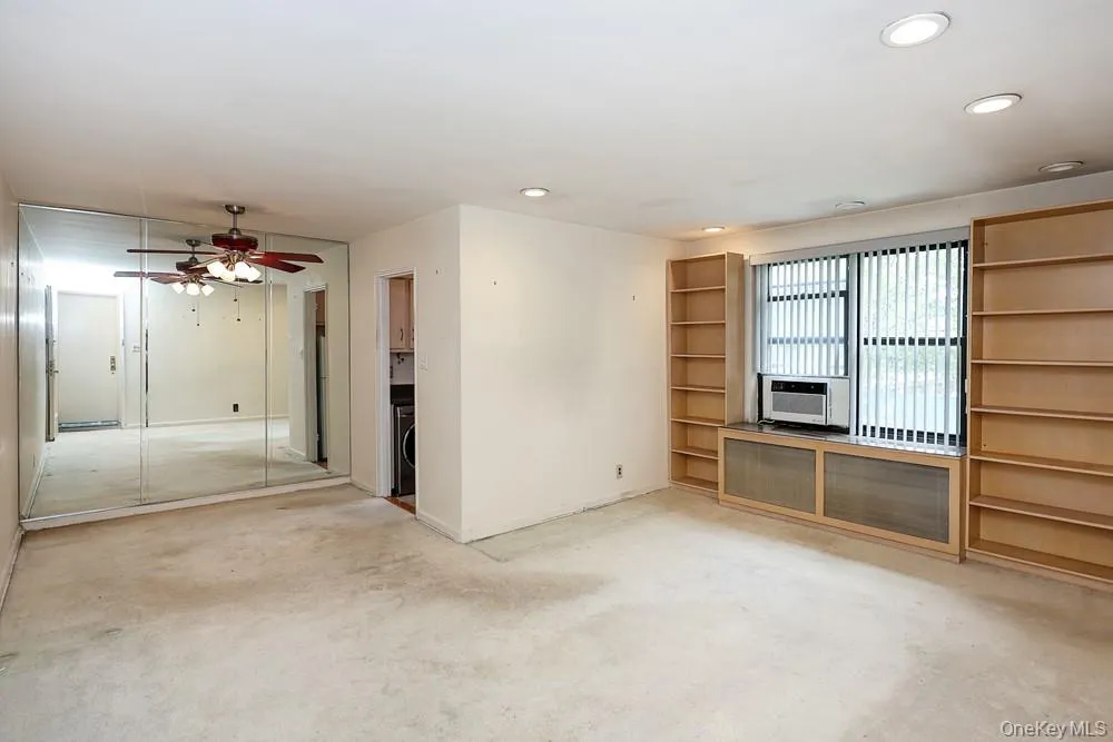 189-19 39th Avenue, New York, NY, 1 Bedroom Bedrooms, 4 Rooms Rooms,1 BathroomBathrooms,Residential,For Rent,39th,0,1029356 189-19 39th Avenue, New York, NY, 1 Bedroom Bedrooms, 4 Rooms Rooms,1 BathroomBathrooms,Residential,For Rent,39th,0,1029356