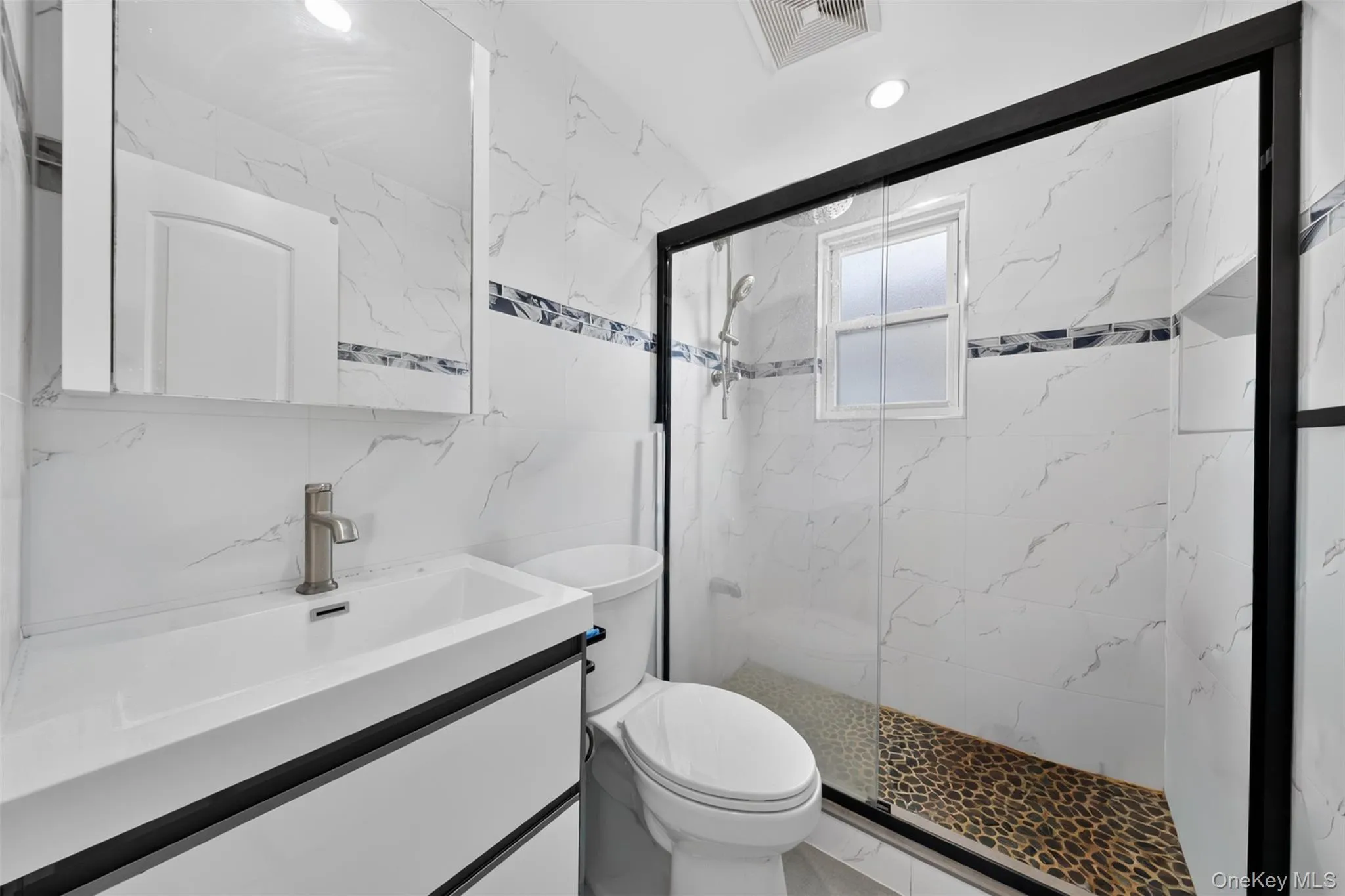 3569 161st Street, New York, NY, 5 Bedrooms Bedrooms, 12 Rooms Rooms,3 BathroomsBathrooms,Residential,For Rent,161st,0,1029357 3569 161st Street, New York, NY, 5 Bedrooms Bedrooms, 12 Rooms Rooms,3 BathroomsBathrooms,Residential,For Rent,161st,0,1029357