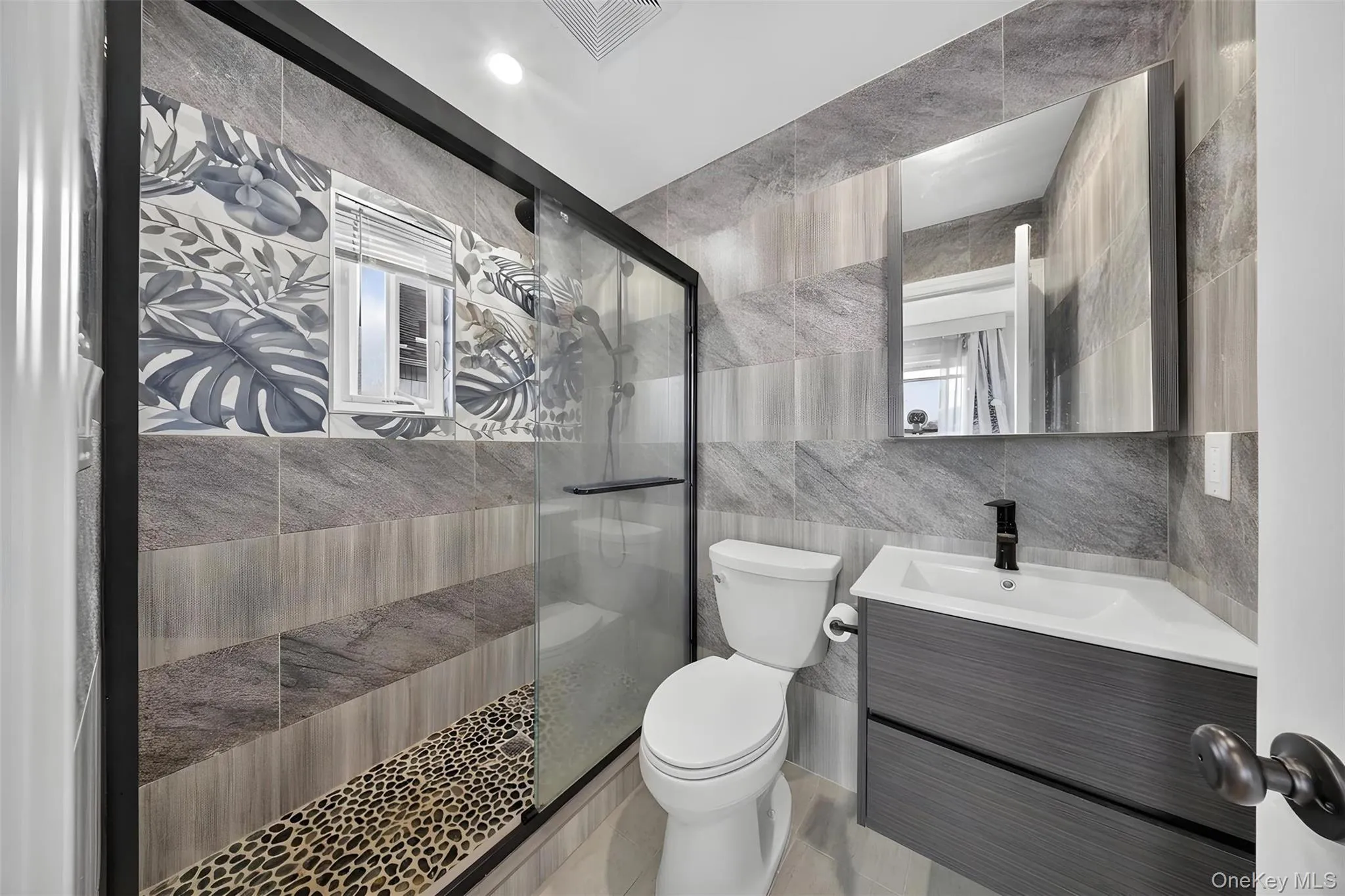 3569 161st Street, New York, NY, 5 Bedrooms Bedrooms, 12 Rooms Rooms,3 BathroomsBathrooms,Residential,For Rent,161st,0,1029357 3569 161st Street, New York, NY, 5 Bedrooms Bedrooms, 12 Rooms Rooms,3 BathroomsBathrooms,Residential,For Rent,161st,0,1029357