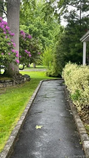 9 Alpine Place, Brookhaven, NY, 3 Bedrooms Bedrooms, 7 Rooms Rooms,2 BathroomsBathrooms,Residential,For Rent,Alpine,0,1029359 9 Alpine Place, Brookhaven, NY, 3 Bedrooms Bedrooms, 7 Rooms Rooms,2 BathroomsBathrooms,Residential,For Rent,Alpine,0,1029359