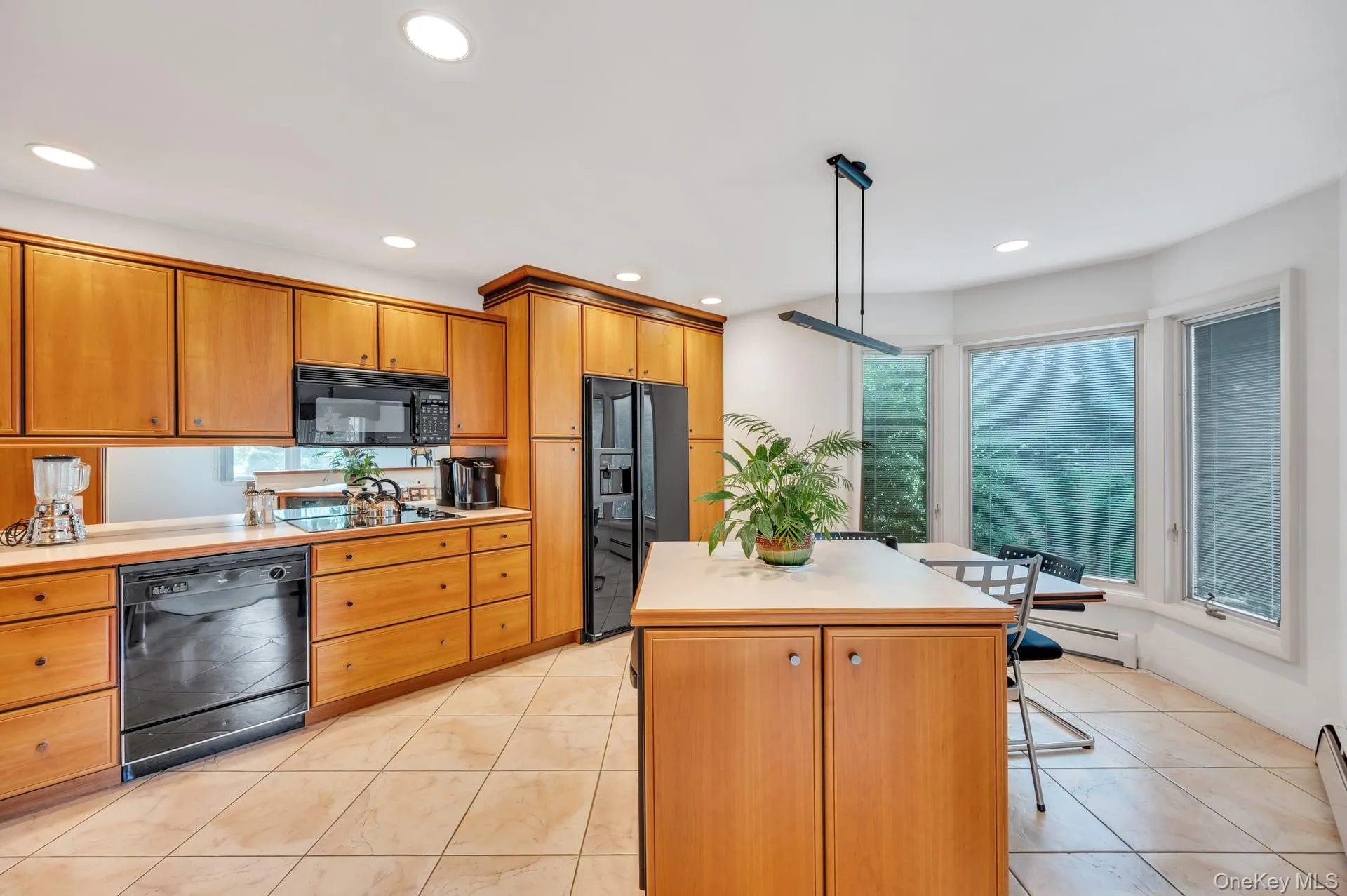 9 Alpine Place, Brookhaven, NY, 3 Bedrooms Bedrooms, 7 Rooms Rooms,2 BathroomsBathrooms,Residential,For Rent,Alpine,0,1029359 9 Alpine Place, Brookhaven, NY, 3 Bedrooms Bedrooms, 7 Rooms Rooms,2 BathroomsBathrooms,Residential,For Rent,Alpine,0,1029359