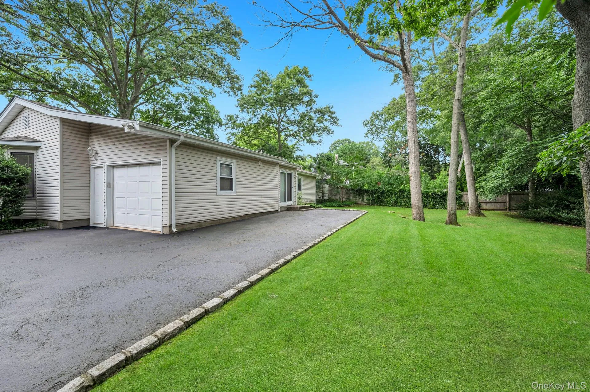 9 Alpine Place, Brookhaven, NY, 3 Bedrooms Bedrooms, 7 Rooms Rooms,2 BathroomsBathrooms,Residential,For Rent,Alpine,0,1029359 9 Alpine Place, Brookhaven, NY, 3 Bedrooms Bedrooms, 7 Rooms Rooms,2 BathroomsBathrooms,Residential,For Rent,Alpine,0,1029359