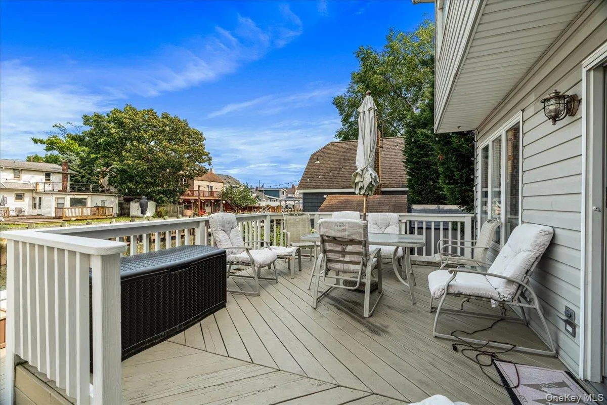 117 Gordon Place, Hempstead, NY, 3 Bedrooms Bedrooms, 6 Rooms Rooms,3 BathroomsBathrooms,Residential,For Rent,Gordon,0,1029360 117 Gordon Place, Hempstead, NY, 3 Bedrooms Bedrooms, 6 Rooms Rooms,3 BathroomsBathrooms,Residential,For Rent,Gordon,0,1029360