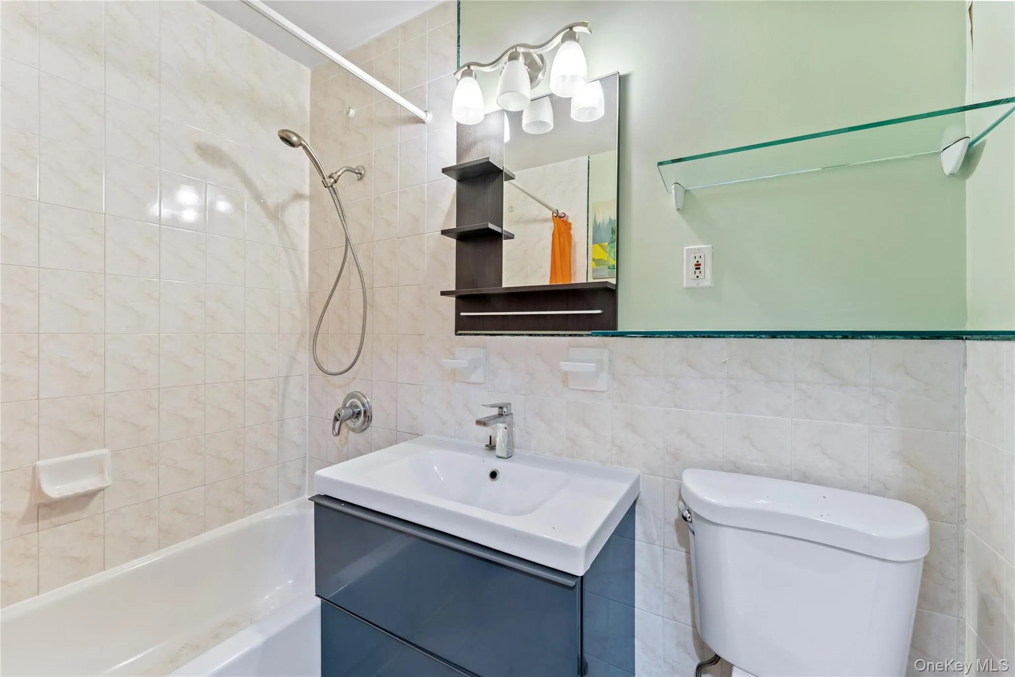 3101 42nd Street, New York, NY, 3 Bedrooms Bedrooms, 5 Rooms Rooms,2 BathroomsBathrooms,Residential Lease,For Rent,42nd,0,1029365 3101 42nd Street, New York, NY, 3 Bedrooms Bedrooms, 5 Rooms Rooms,2 BathroomsBathrooms,Residential Lease,For Rent,42nd,0,1029365