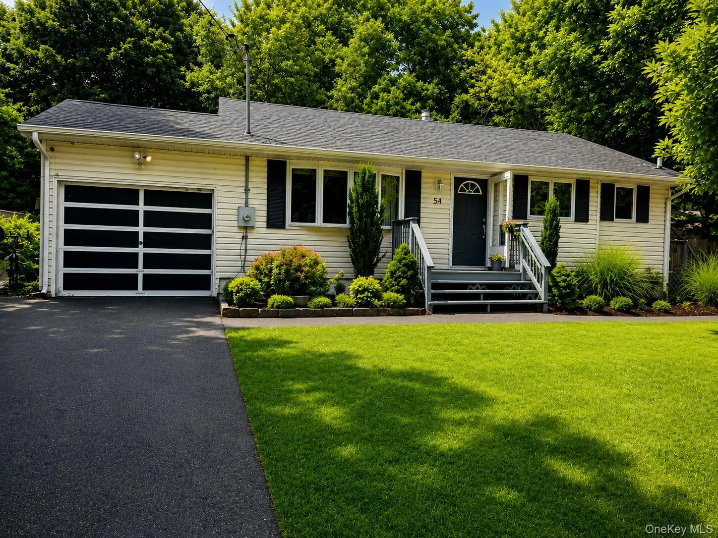 54 Capt Shankey Drive, Haverstraw, NY, 3 Bedrooms Bedrooms, 8 Rooms Rooms,1 BathroomBathrooms,Residential Lease,For Rent,Capt Shankey,0,1029366 54 Capt Shankey Drive, Haverstraw, NY, 3 Bedrooms Bedrooms, 8 Rooms Rooms,1 BathroomBathrooms,Residential Lease,For Rent,Capt Shankey,0,1029366