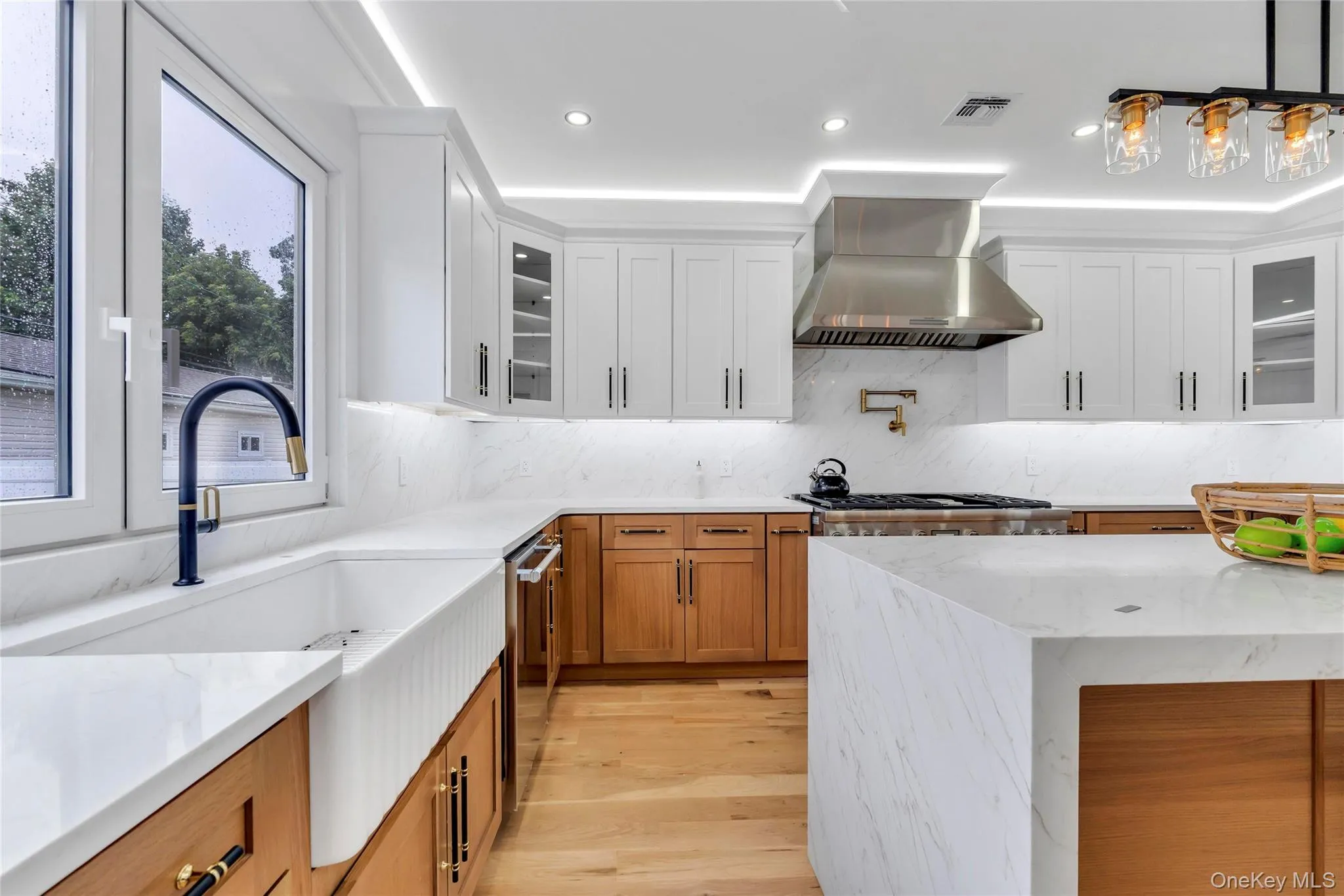 2497 Balsam Avenue, Hempstead, NY, 5 Bedrooms Bedrooms, 12 Rooms Rooms,6 BathroomsBathrooms,Residential,For Rent,Balsam,0,1029368 2497 Balsam Avenue, Hempstead, NY, 5 Bedrooms Bedrooms, 12 Rooms Rooms,6 BathroomsBathrooms,Residential,For Rent,Balsam,0,1029368