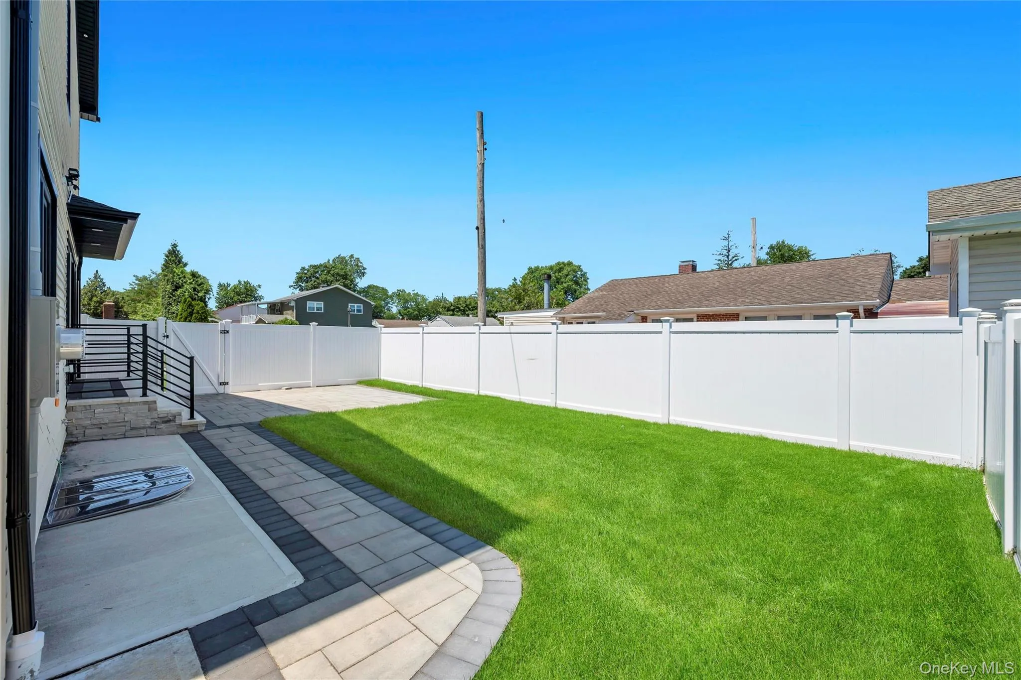 2497 Balsam Avenue, Hempstead, NY, 5 Bedrooms Bedrooms, 12 Rooms Rooms,6 BathroomsBathrooms,Residential,For Rent,Balsam,0,1029368 2497 Balsam Avenue, Hempstead, NY, 5 Bedrooms Bedrooms, 12 Rooms Rooms,6 BathroomsBathrooms,Residential,For Rent,Balsam,0,1029368