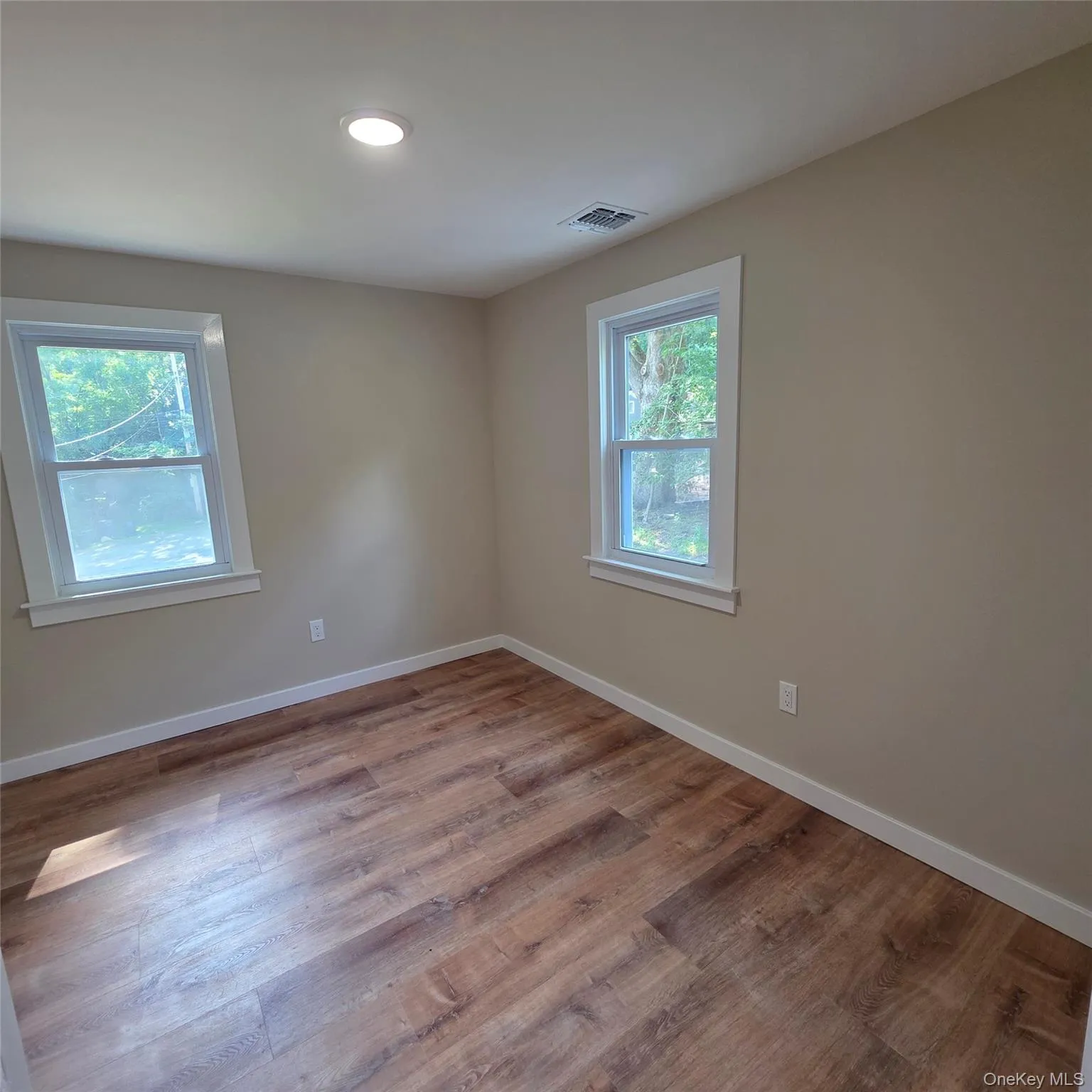 783 Rt 25A, Brookhaven, NY, 3 Bedrooms Bedrooms, 6 Rooms Rooms,1 BathroomBathrooms,Residential Lease,For Rent,Rt 25A,0,1029372 783 Rt 25A, Brookhaven, NY, 3 Bedrooms Bedrooms, 6 Rooms Rooms,1 BathroomBathrooms,Residential Lease,For Rent,Rt 25A,0,1029372