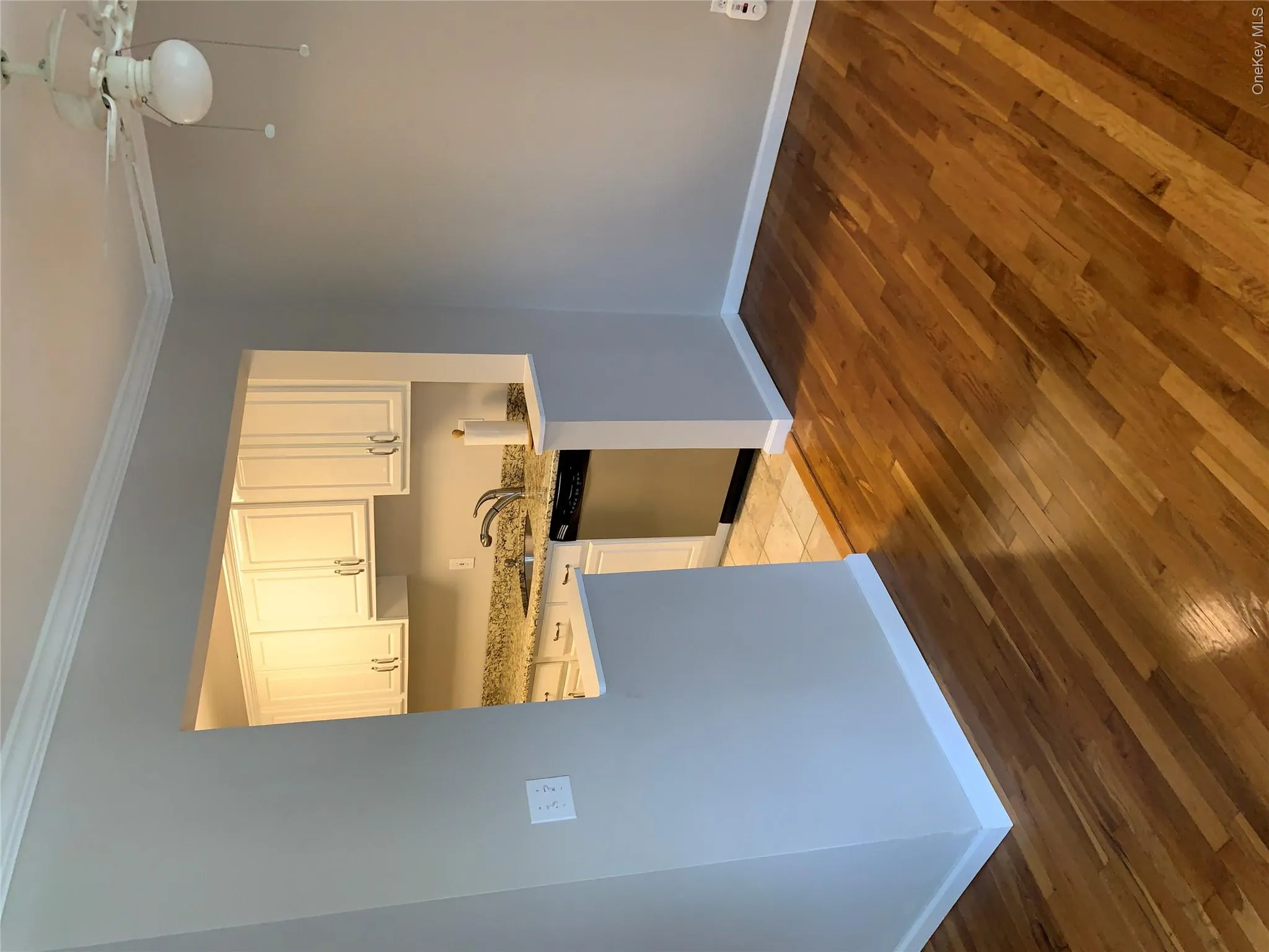 nice space with. ceiling fan nice space with. ceiling fan