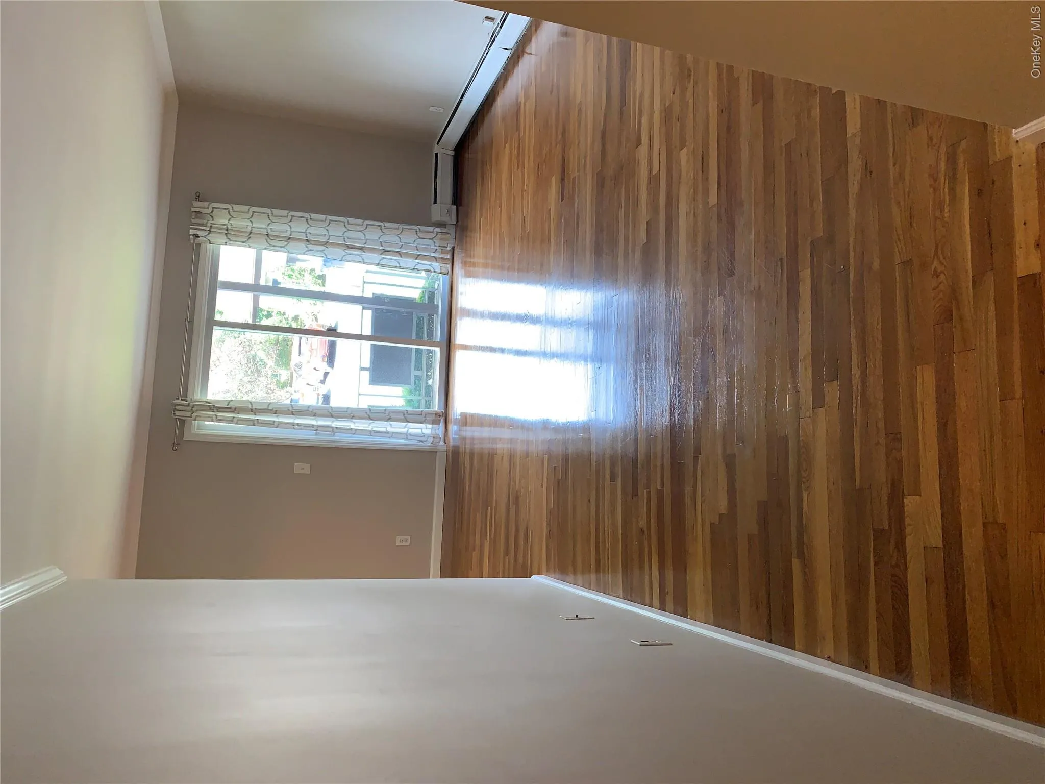 large space with sliders to deck large space with sliders to deck