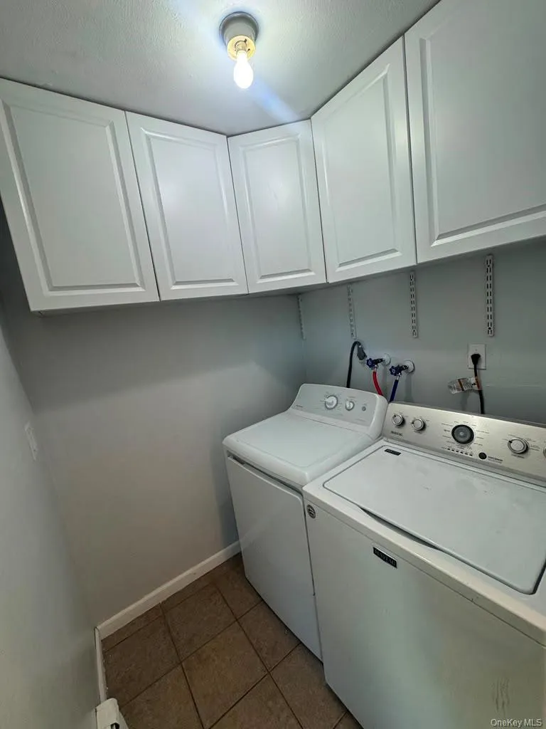 133 Shinnecock Avenue, Brookhaven, NY, 3 Bedrooms Bedrooms, 7 Rooms Rooms,1 BathroomBathrooms,Residential Lease,For Rent,Shinnecock,0,1029375 133 Shinnecock Avenue, Brookhaven, NY, 3 Bedrooms Bedrooms, 7 Rooms Rooms,1 BathroomBathrooms,Residential Lease,For Rent,Shinnecock,0,1029375
