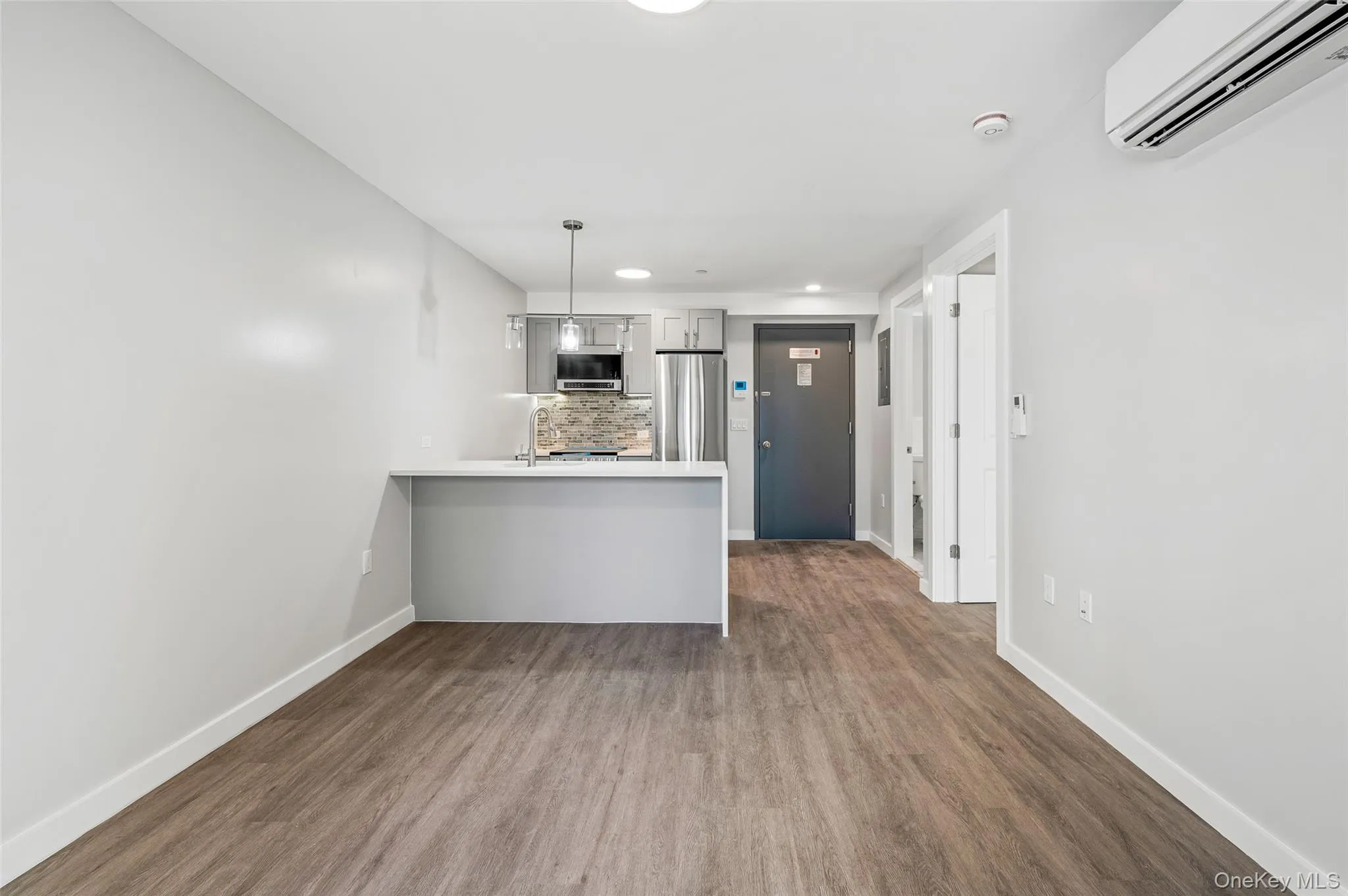 43-34 53rd Street, New York, NY, 1 Bedroom Bedrooms, 3 Rooms Rooms,1 BathroomBathrooms,Residential Lease,For Rent,53rd,0,1029379 43-34 53rd Street, New York, NY, 1 Bedroom Bedrooms, 3 Rooms Rooms,1 BathroomBathrooms,Residential Lease,For Rent,53rd,0,1029379