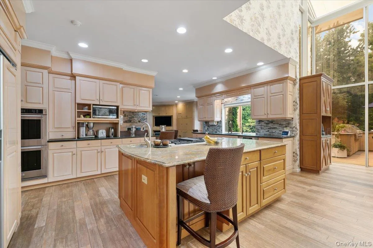 24 Emerson Road, Oyster Bay, NY, 6 Bedrooms Bedrooms, 18 Rooms Rooms,7 BathroomsBathrooms,Residential,For Rent,Emerson,0,1029380 24 Emerson Road, Oyster Bay, NY, 6 Bedrooms Bedrooms, 18 Rooms Rooms,7 BathroomsBathrooms,Residential,For Rent,Emerson,0,1029380