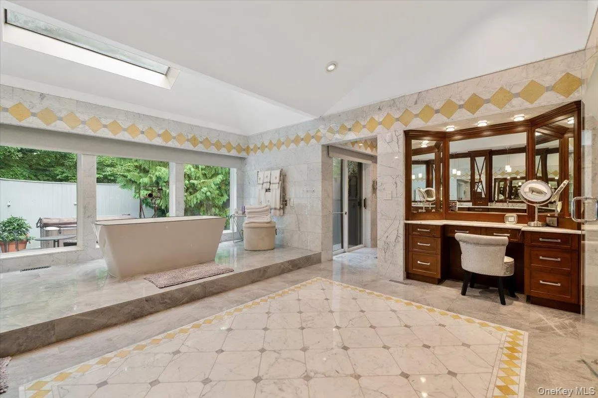 24 Emerson Road, Oyster Bay, NY, 6 Bedrooms Bedrooms, 18 Rooms Rooms,7 BathroomsBathrooms,Residential,For Rent,Emerson,0,1029380 24 Emerson Road, Oyster Bay, NY, 6 Bedrooms Bedrooms, 18 Rooms Rooms,7 BathroomsBathrooms,Residential,For Rent,Emerson,0,1029380