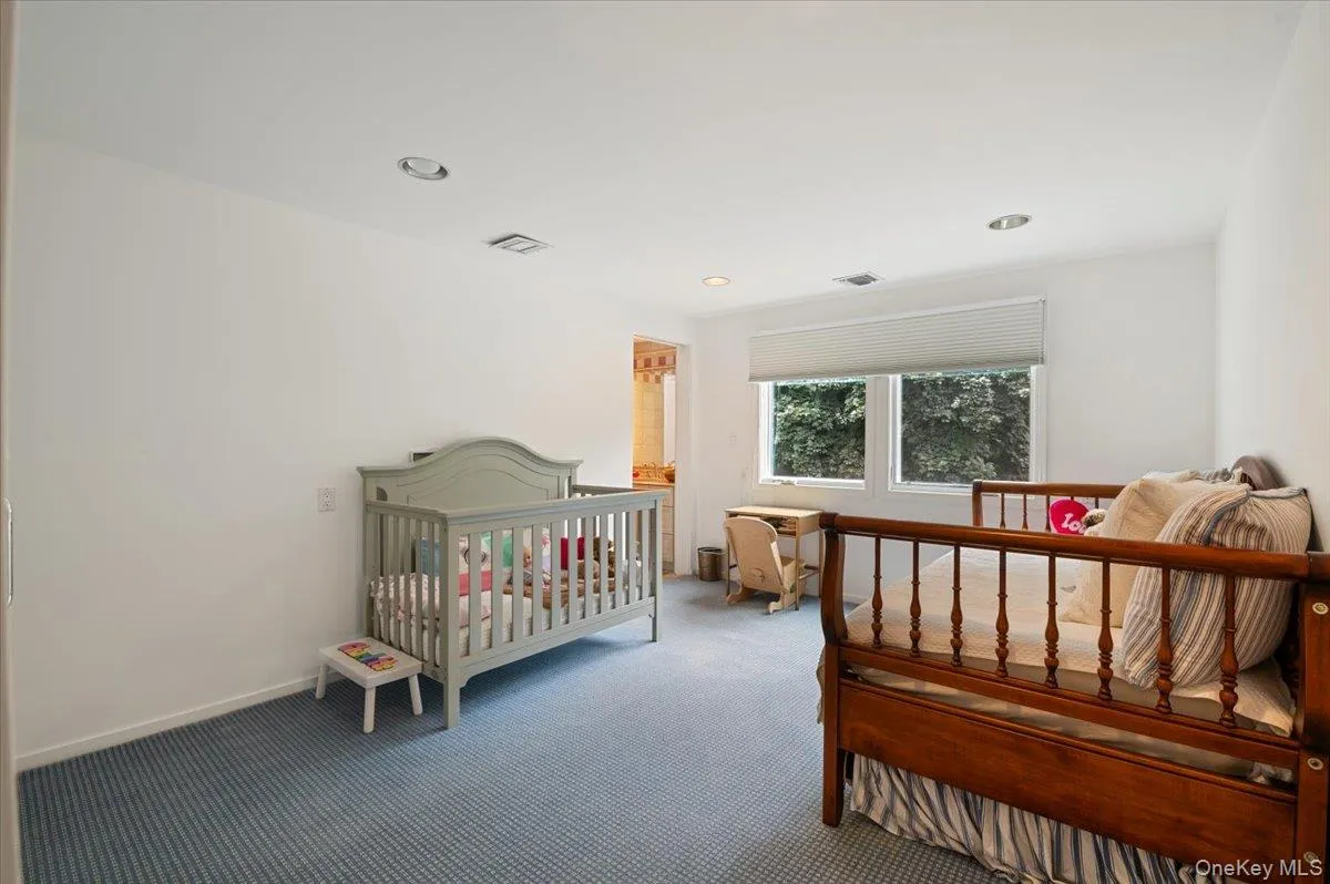 24 Emerson Road, Oyster Bay, NY, 6 Bedrooms Bedrooms, 18 Rooms Rooms,7 BathroomsBathrooms,Residential,For Rent,Emerson,0,1029380 24 Emerson Road, Oyster Bay, NY, 6 Bedrooms Bedrooms, 18 Rooms Rooms,7 BathroomsBathrooms,Residential,For Rent,Emerson,0,1029380