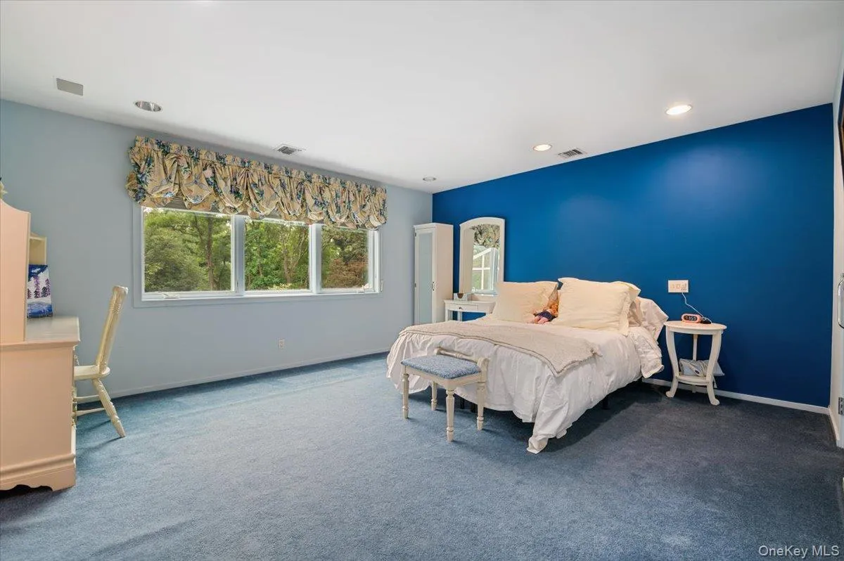 24 Emerson Road, Oyster Bay, NY, 6 Bedrooms Bedrooms, 18 Rooms Rooms,7 BathroomsBathrooms,Residential,For Rent,Emerson,0,1029380 24 Emerson Road, Oyster Bay, NY, 6 Bedrooms Bedrooms, 18 Rooms Rooms,7 BathroomsBathrooms,Residential,For Rent,Emerson,0,1029380