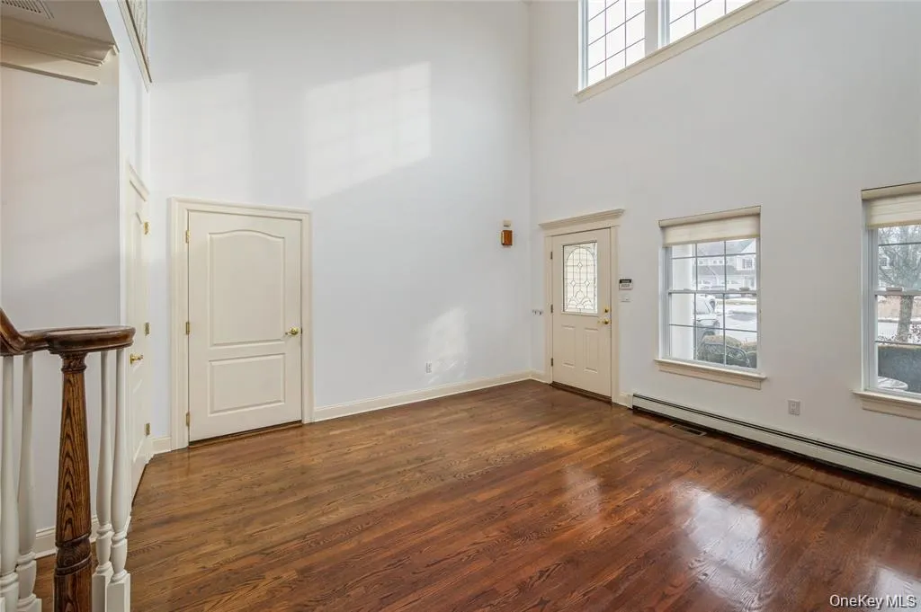 22 Meadow Court, Islip, NY, 2 Bedrooms Bedrooms, 6 Rooms Rooms,2 BathroomsBathrooms,Residential,For Rent,Meadow,0,1029383 22 Meadow Court, Islip, NY, 2 Bedrooms Bedrooms, 6 Rooms Rooms,2 BathroomsBathrooms,Residential,For Rent,Meadow,0,1029383