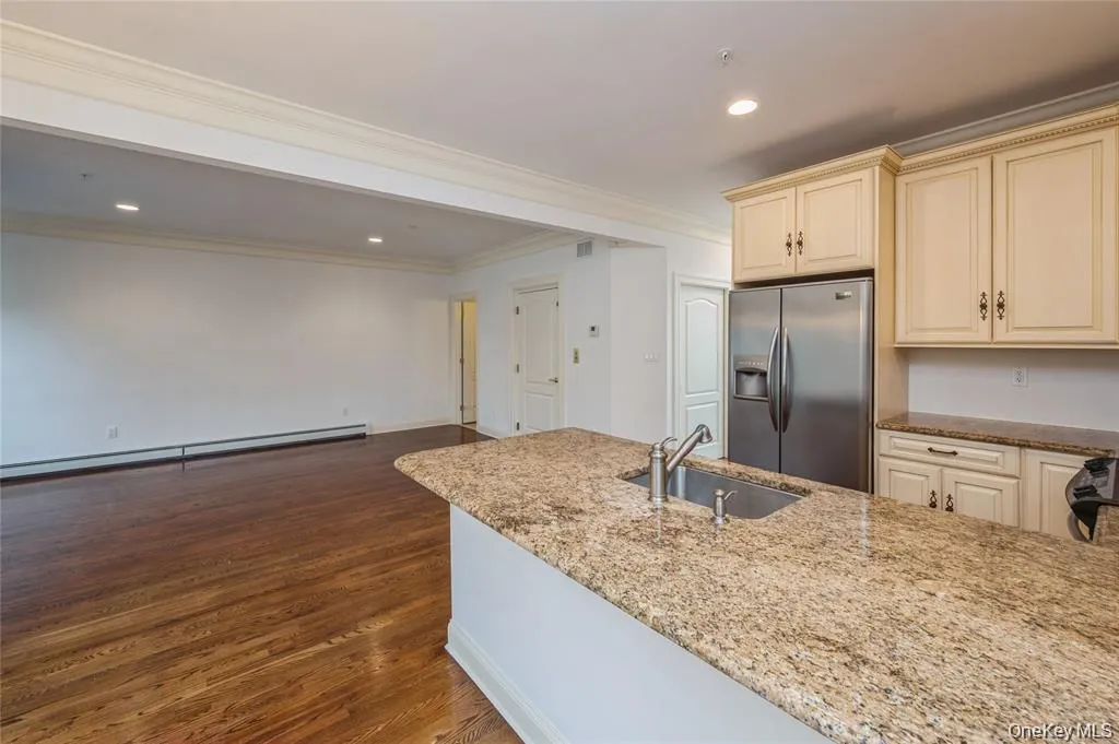 22 Meadow Court, Islip, NY, 2 Bedrooms Bedrooms, 6 Rooms Rooms,2 BathroomsBathrooms,Residential,For Rent,Meadow,0,1029383 22 Meadow Court, Islip, NY, 2 Bedrooms Bedrooms, 6 Rooms Rooms,2 BathroomsBathrooms,Residential,For Rent,Meadow,0,1029383