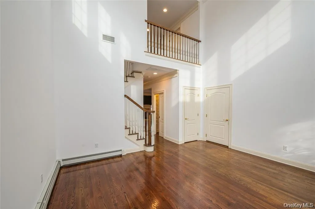 22 Meadow Court, Islip, NY, 2 Bedrooms Bedrooms, 6 Rooms Rooms,2 BathroomsBathrooms,Residential,For Rent,Meadow,0,1029383 22 Meadow Court, Islip, NY, 2 Bedrooms Bedrooms, 6 Rooms Rooms,2 BathroomsBathrooms,Residential,For Rent,Meadow,0,1029383