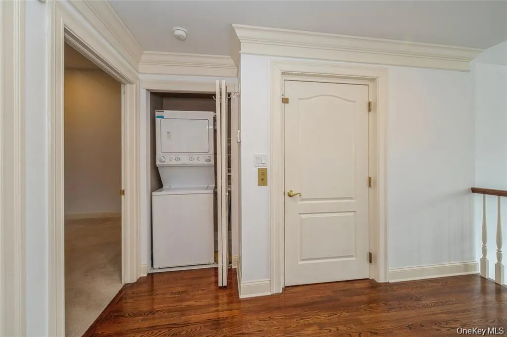 22 Meadow Court, Islip, NY, 2 Bedrooms Bedrooms, 6 Rooms Rooms,2 BathroomsBathrooms,Residential,For Rent,Meadow,0,1029383 22 Meadow Court, Islip, NY, 2 Bedrooms Bedrooms, 6 Rooms Rooms,2 BathroomsBathrooms,Residential,For Rent,Meadow,0,1029383