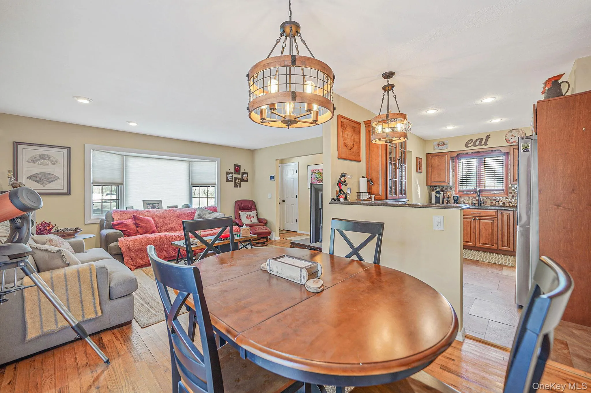 6 Hillside Road, Brookhaven, NY, 3 Bedrooms Bedrooms, 6 Rooms Rooms,2 BathroomsBathrooms,Residential,For Rent,Hillside,0,1029388 6 Hillside Road, Brookhaven, NY, 3 Bedrooms Bedrooms, 6 Rooms Rooms,2 BathroomsBathrooms,Residential,For Rent,Hillside,0,1029388