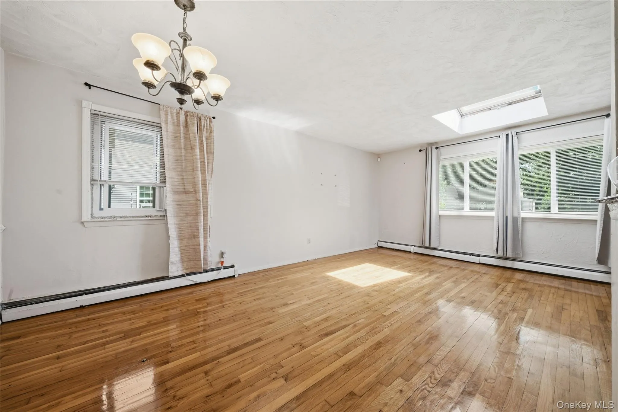 52 15th Street, Babylon, NY, 3 Bedrooms Bedrooms, 6 Rooms Rooms,2 BathroomsBathrooms,Residential,For Rent,15th,0,1029391 52 15th Street, Babylon, NY, 3 Bedrooms Bedrooms, 6 Rooms Rooms,2 BathroomsBathrooms,Residential,For Rent,15th,0,1029391