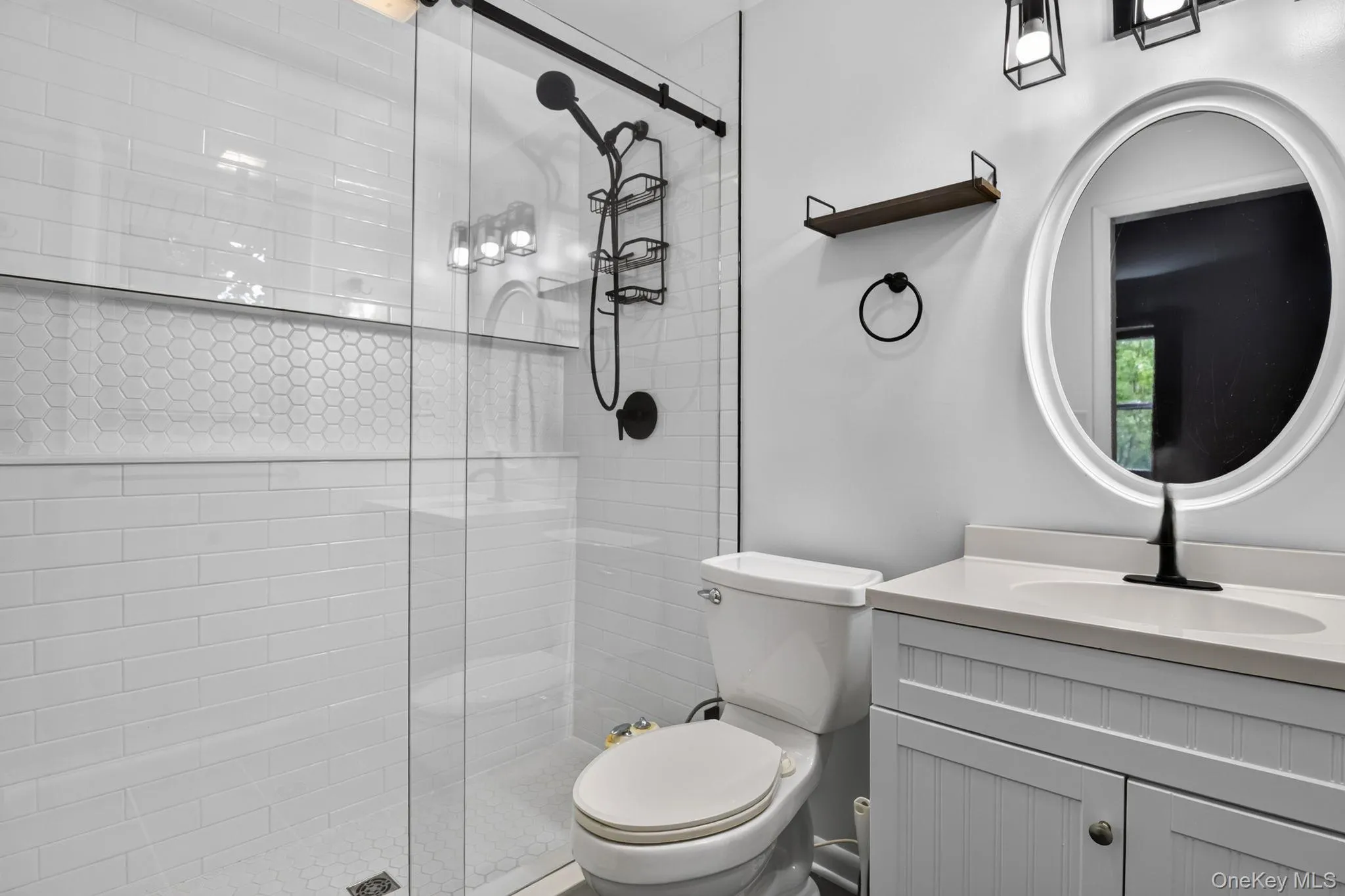 Master bathroom Master bathroom