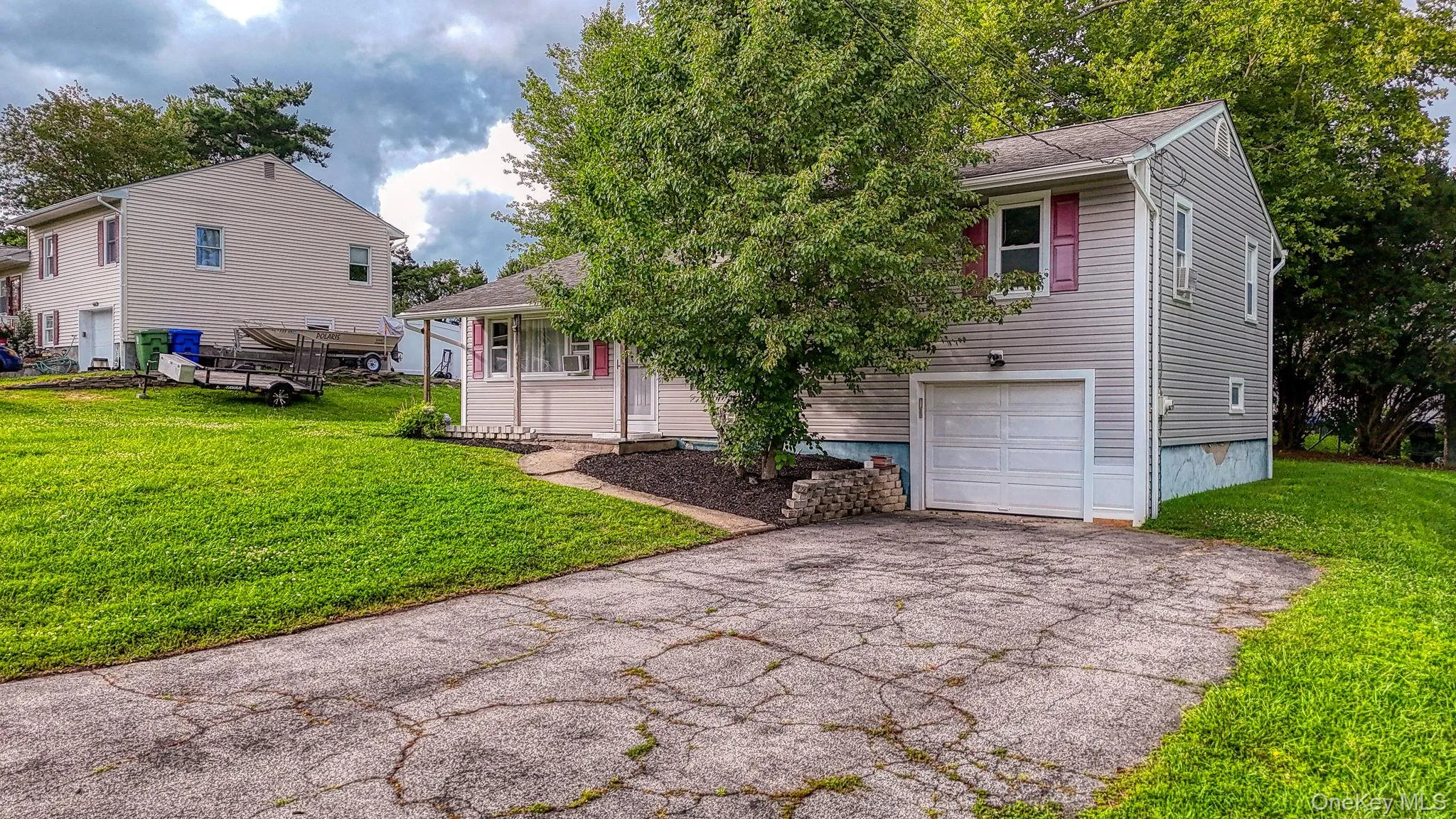 30 Chestnut Avenue, Middletown, NY, 3 Bedrooms Bedrooms, 7 Rooms Rooms,2 BathroomsBathrooms,Residential,For Rent,Chestnut,0,1029395 30 Chestnut Avenue, Middletown, NY, 3 Bedrooms Bedrooms, 7 Rooms Rooms,2 BathroomsBathrooms,Residential,For Rent,Chestnut,0,1029395