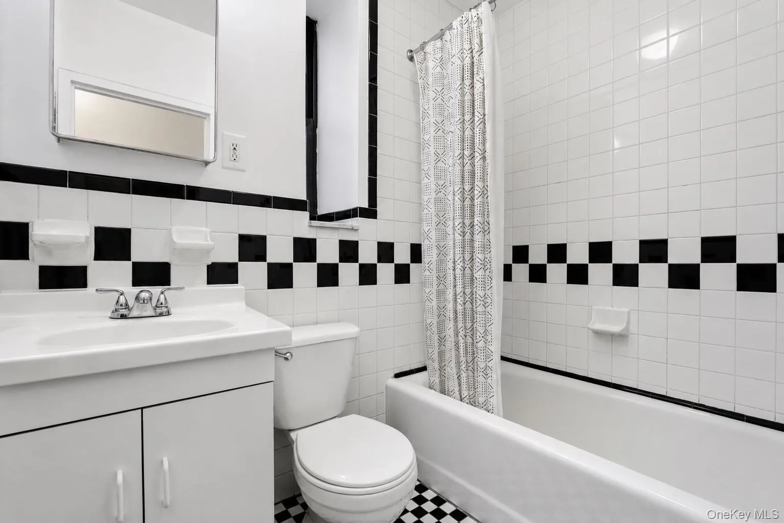 207 West 144th Street, New York, NY, 3 Bedrooms Bedrooms, 9 Rooms Rooms,1 BathroomBathrooms,Residential,For Rent,West 144th,0,1029396 207 West 144th Street, New York, NY, 3 Bedrooms Bedrooms, 9 Rooms Rooms,1 BathroomBathrooms,Residential,For Rent,West 144th,0,1029396