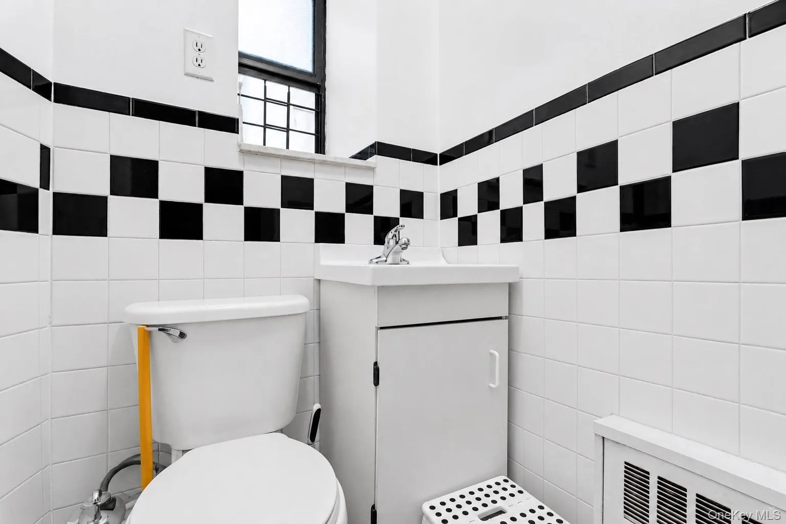 207 West 144th Street, New York, NY, 3 Bedrooms Bedrooms, 9 Rooms Rooms,1 BathroomBathrooms,Residential,For Rent,West 144th,0,1029396 207 West 144th Street, New York, NY, 3 Bedrooms Bedrooms, 9 Rooms Rooms,1 BathroomBathrooms,Residential,For Rent,West 144th,0,1029396