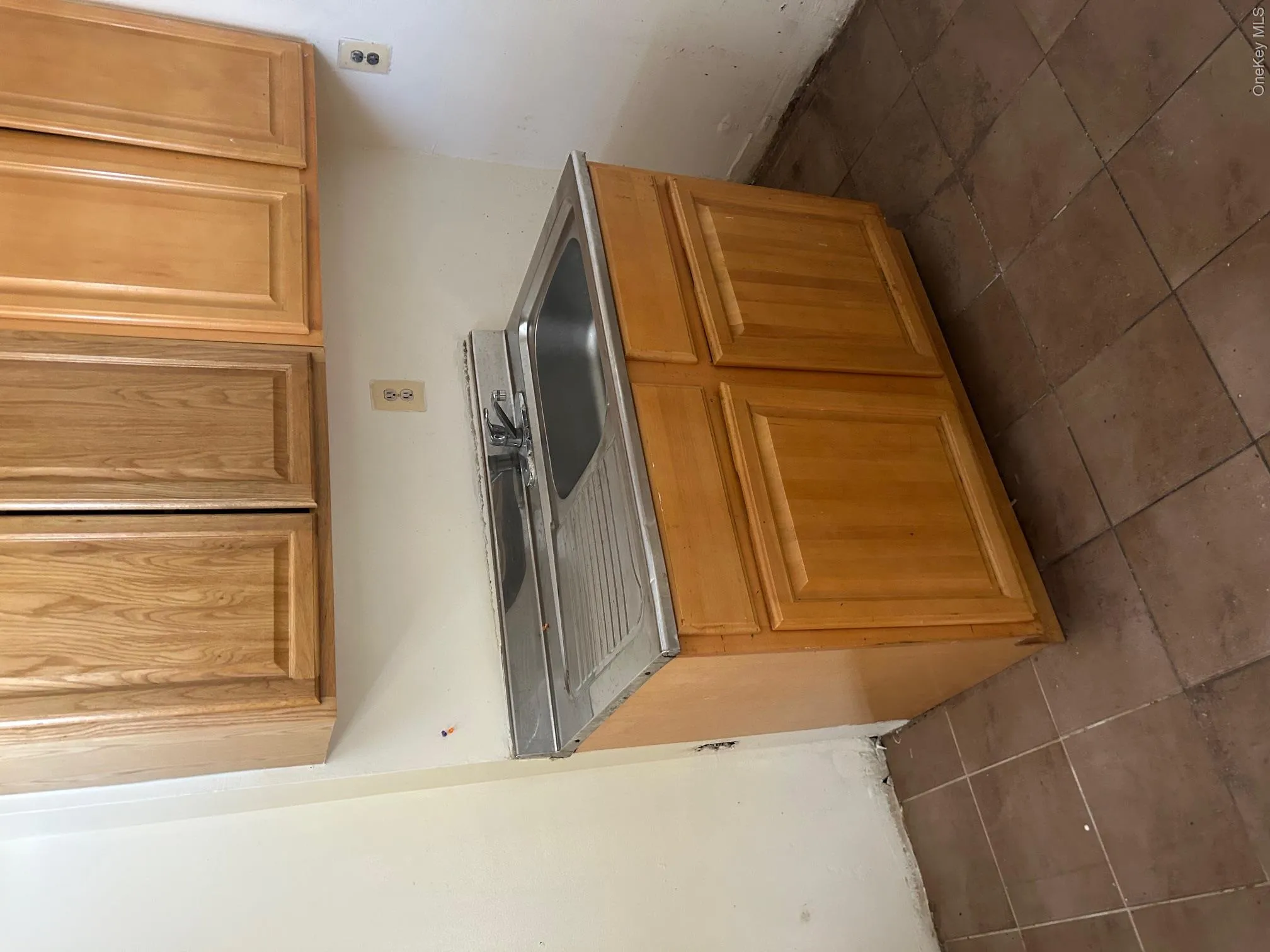 42 Carpenter Avenue, Newburgh (city), NY, 3 Bedrooms Bedrooms, 7 Rooms Rooms,2 BathroomsBathrooms,Residential,For Rent,Carpenter,0,1029405 42 Carpenter Avenue, Newburgh (city), NY, 3 Bedrooms Bedrooms, 7 Rooms Rooms,2 BathroomsBathrooms,Residential,For Rent,Carpenter,0,1029405