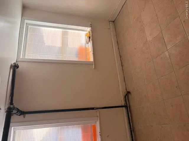 42 Carpenter Avenue, Newburgh (city), NY, 3 Bedrooms Bedrooms, 7 Rooms Rooms,2 BathroomsBathrooms,Residential,For Rent,Carpenter,0,1029405 42 Carpenter Avenue, Newburgh (city), NY, 3 Bedrooms Bedrooms, 7 Rooms Rooms,2 BathroomsBathrooms,Residential,For Rent,Carpenter,0,1029405